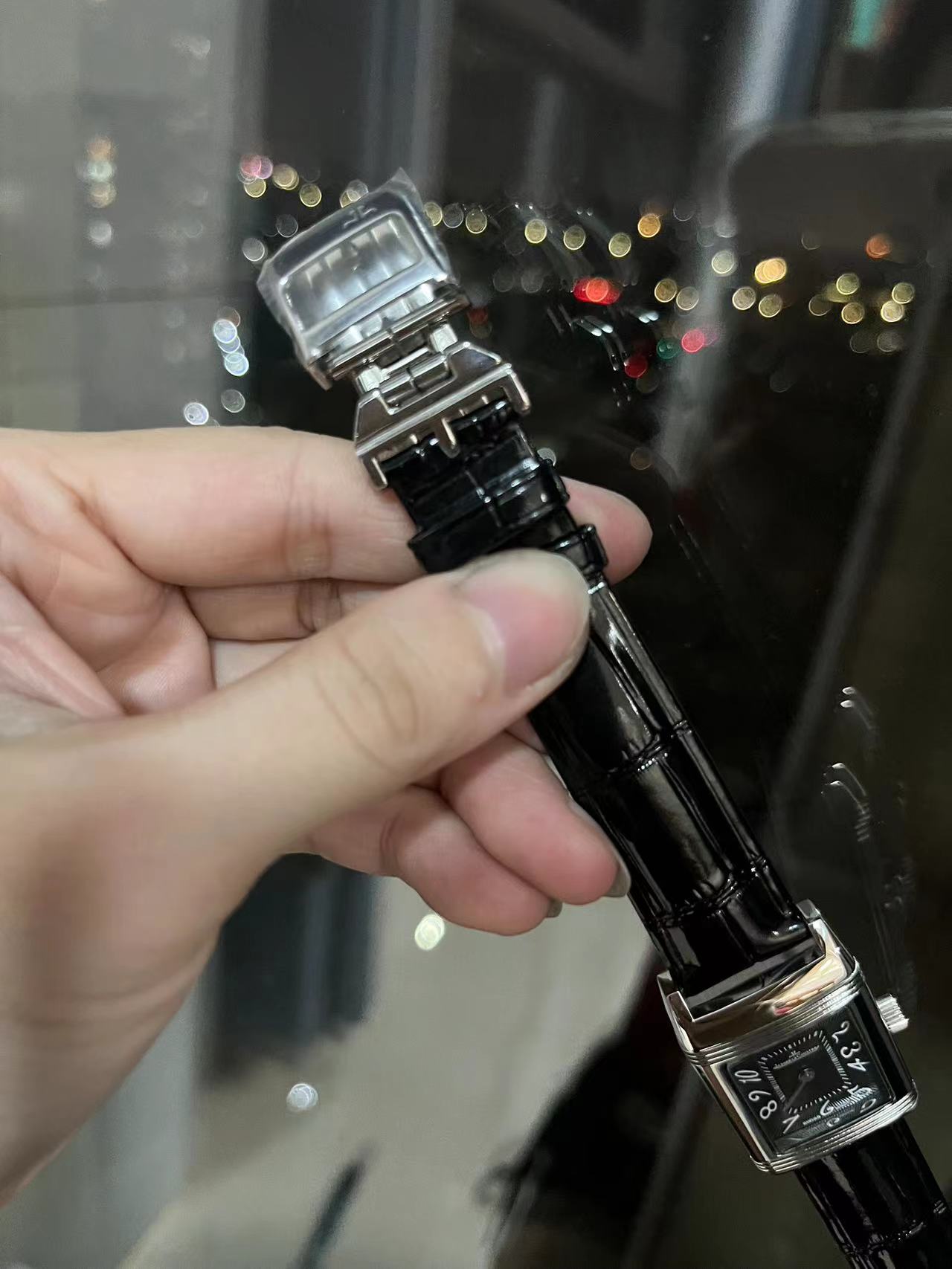Senior Lady Wristwatch with Unique Design and Swiss Stone Core: Jacker Classic Flip Series - 图片 7