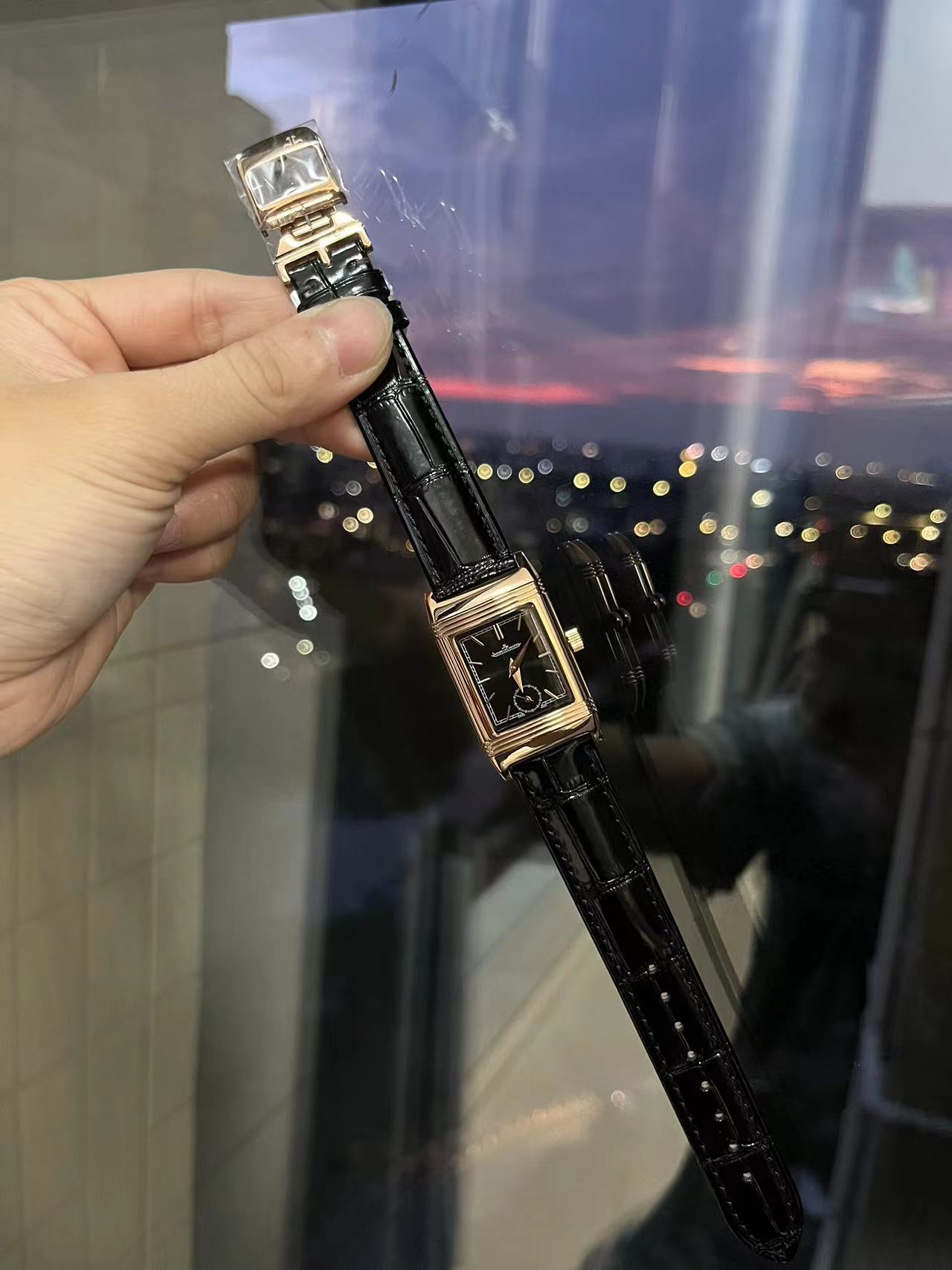 High-Level Women’s Wristwatch with Unique Design and Swiss Stone Cores - 图片 6