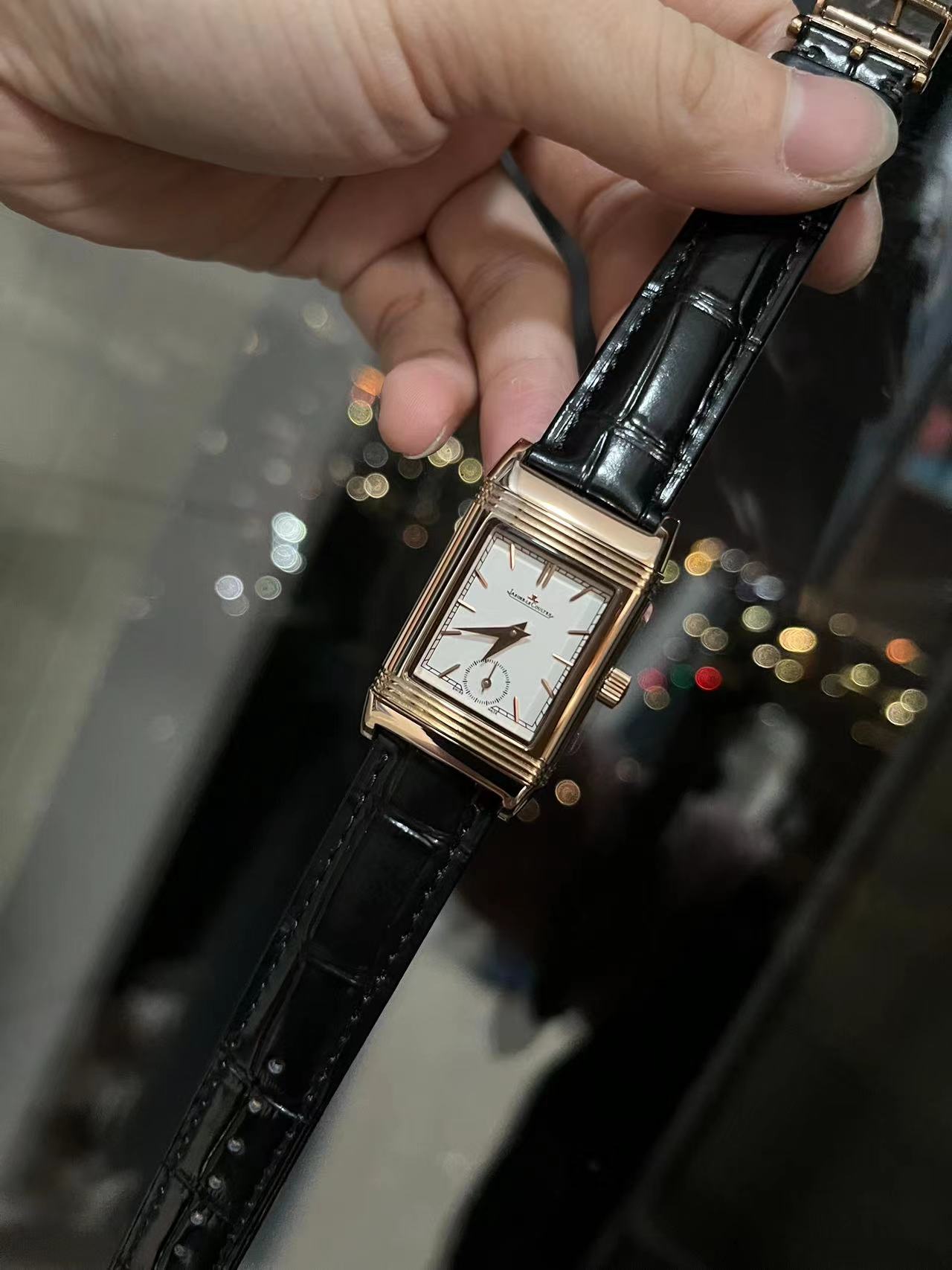 High-Level Women’s Wristwatch with Unique Design and Swiss Stone Cores - 图片 4