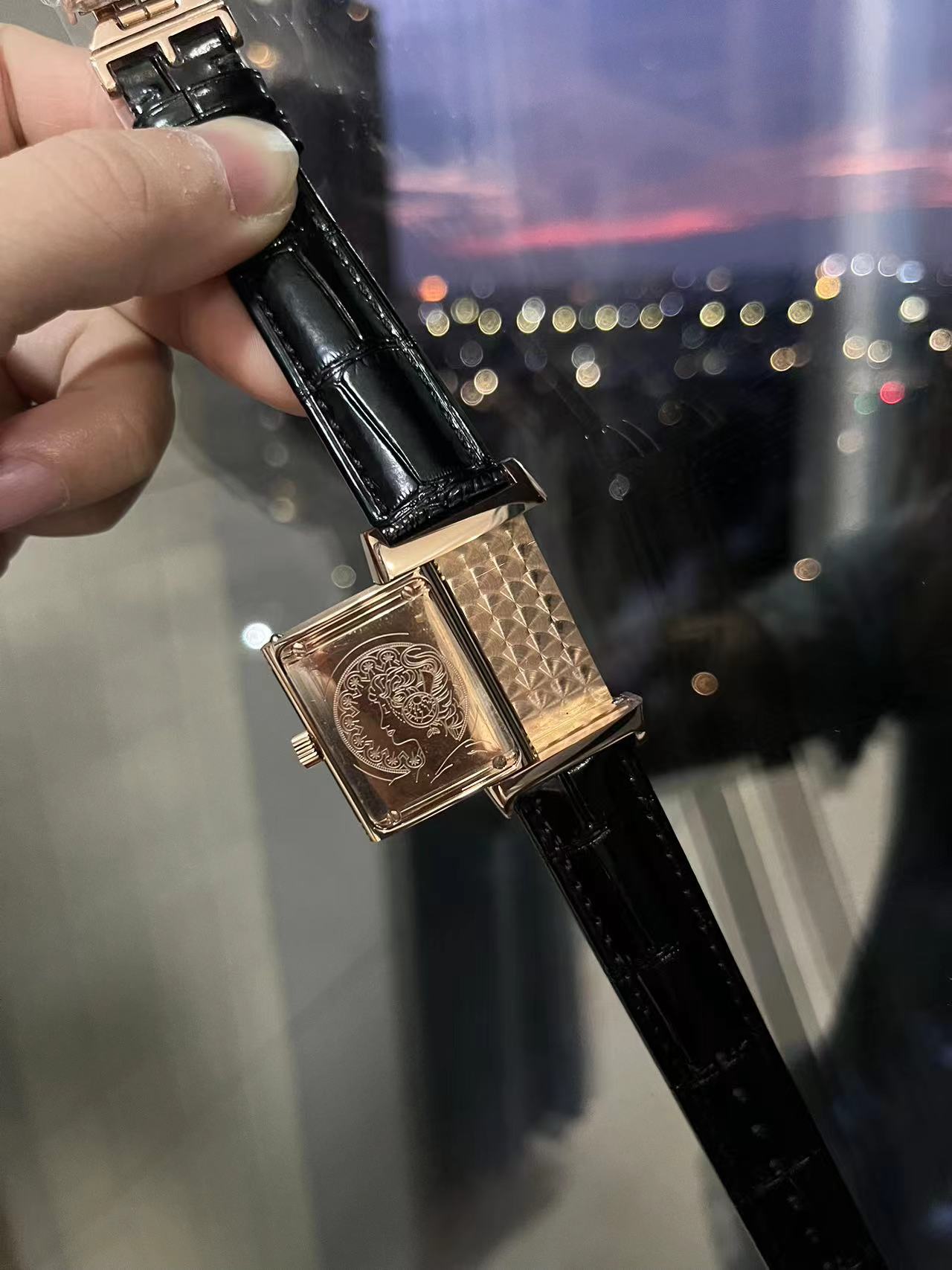 High-Level Women’s Wristwatch with Unique Design and Swiss Stone Cores - 图片 8