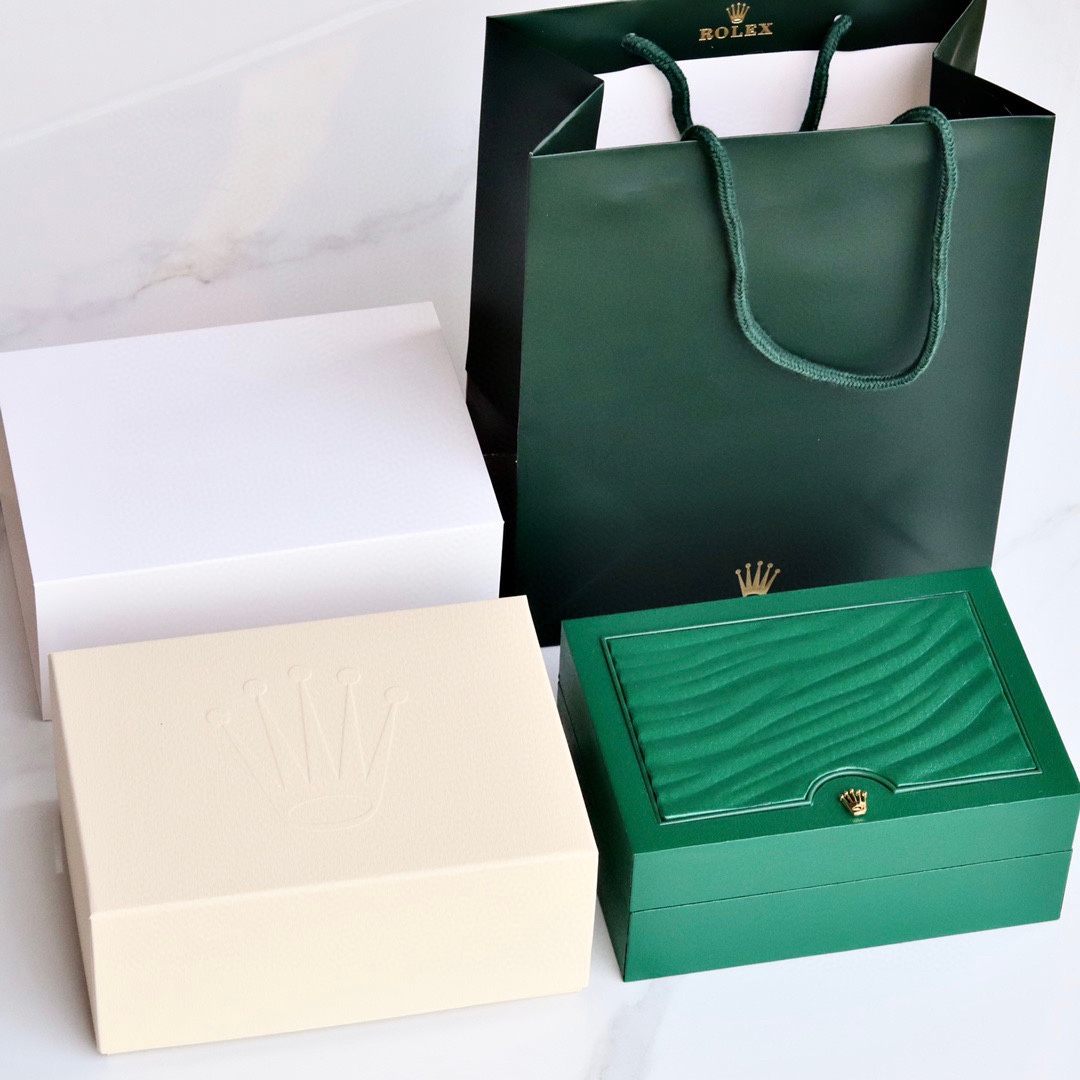 NO:393544,With a full set of top-quality packaging,19860909配全套顶级包装,,Watch