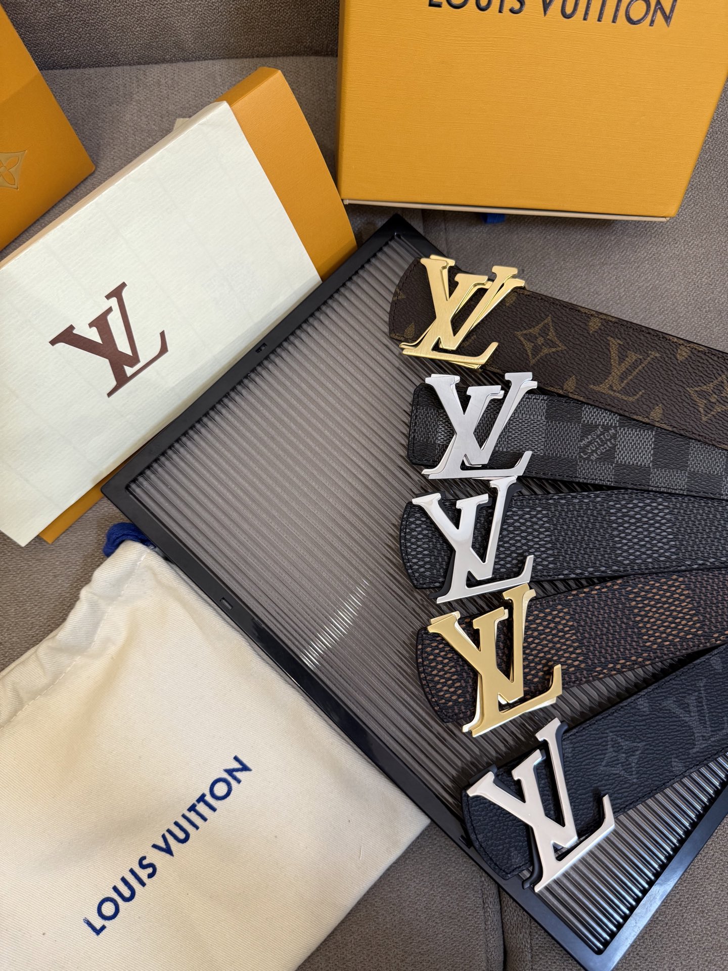 [LV Belts]