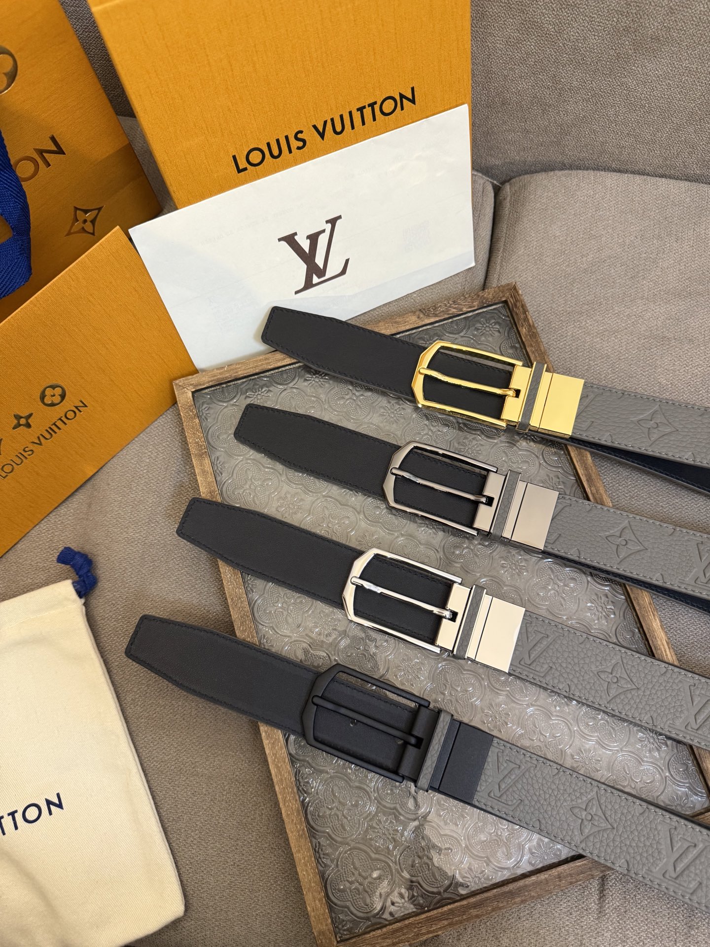 Lv新款原单腰带💰200 全套包装/宽度3.5cm