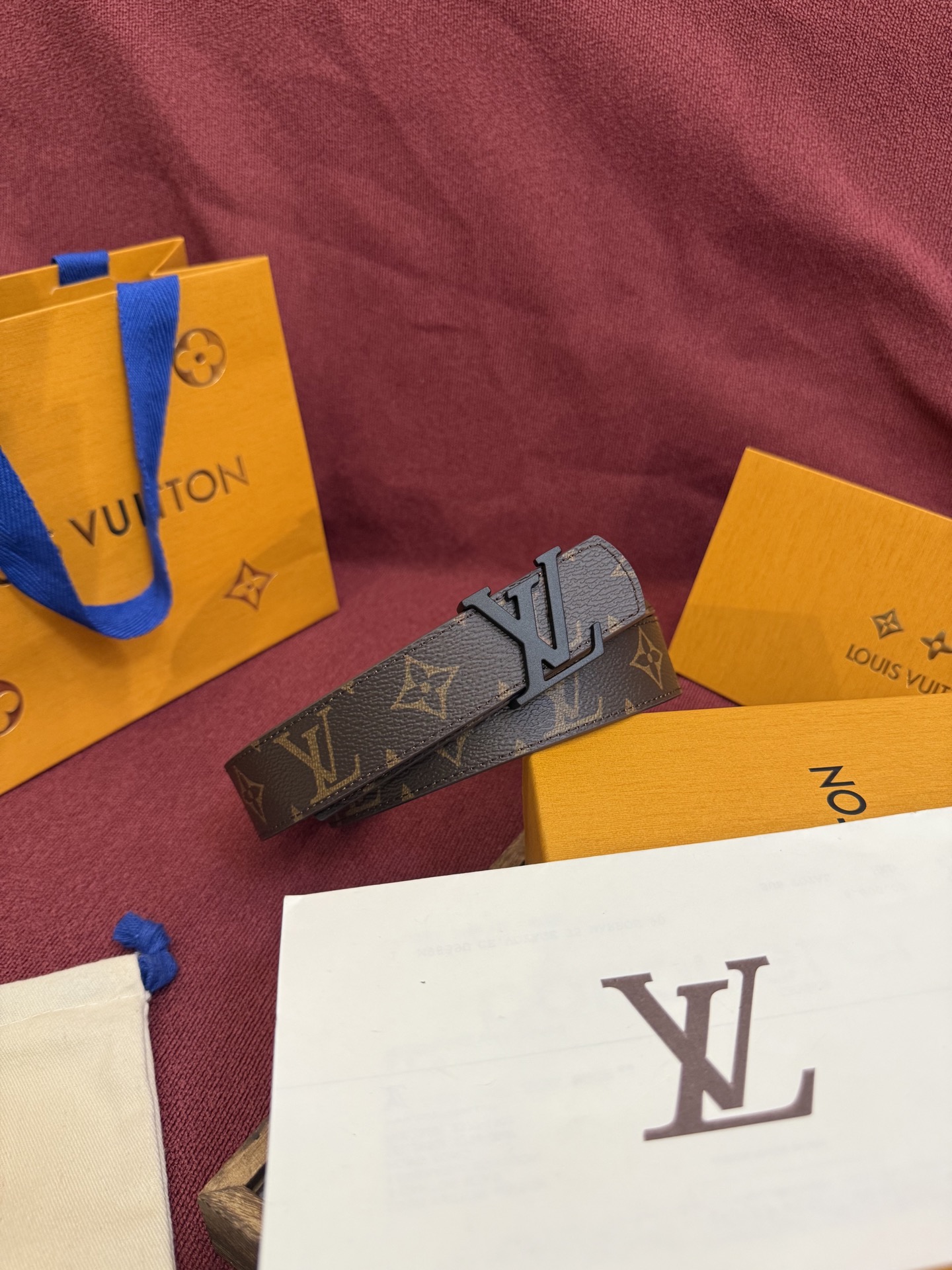 Louis Vuitton Initiales 3.0cm Riem met Monogram Canvas en Zwarte Gesp