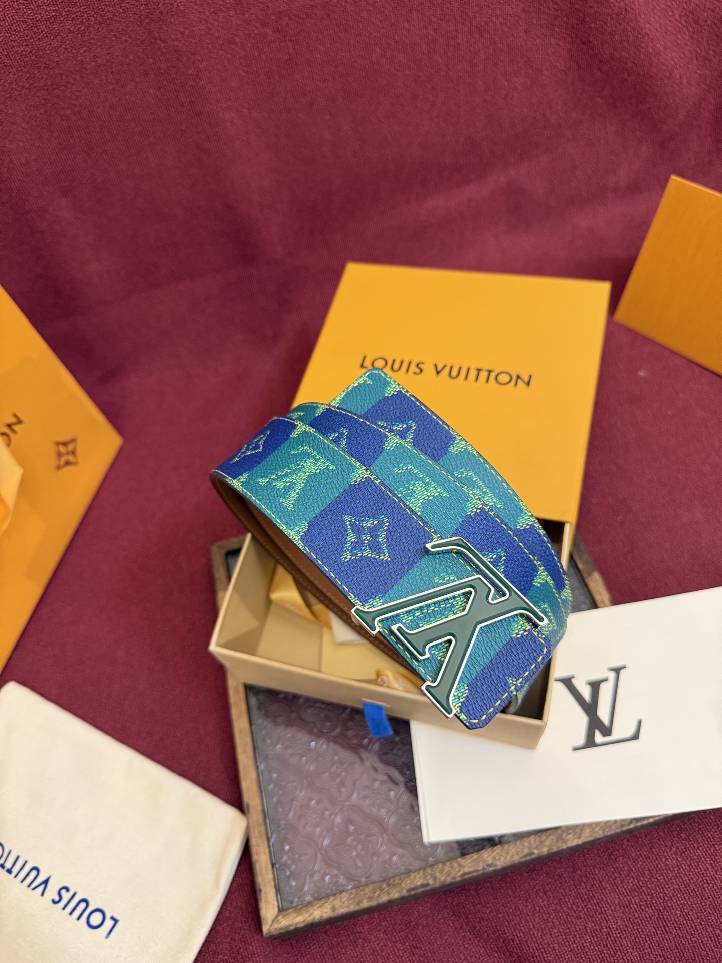 Louis Vuitton Initiales College Monogram Blue Heritage 40mm Reversible Belt 7 i1758990547732 8927 0 0