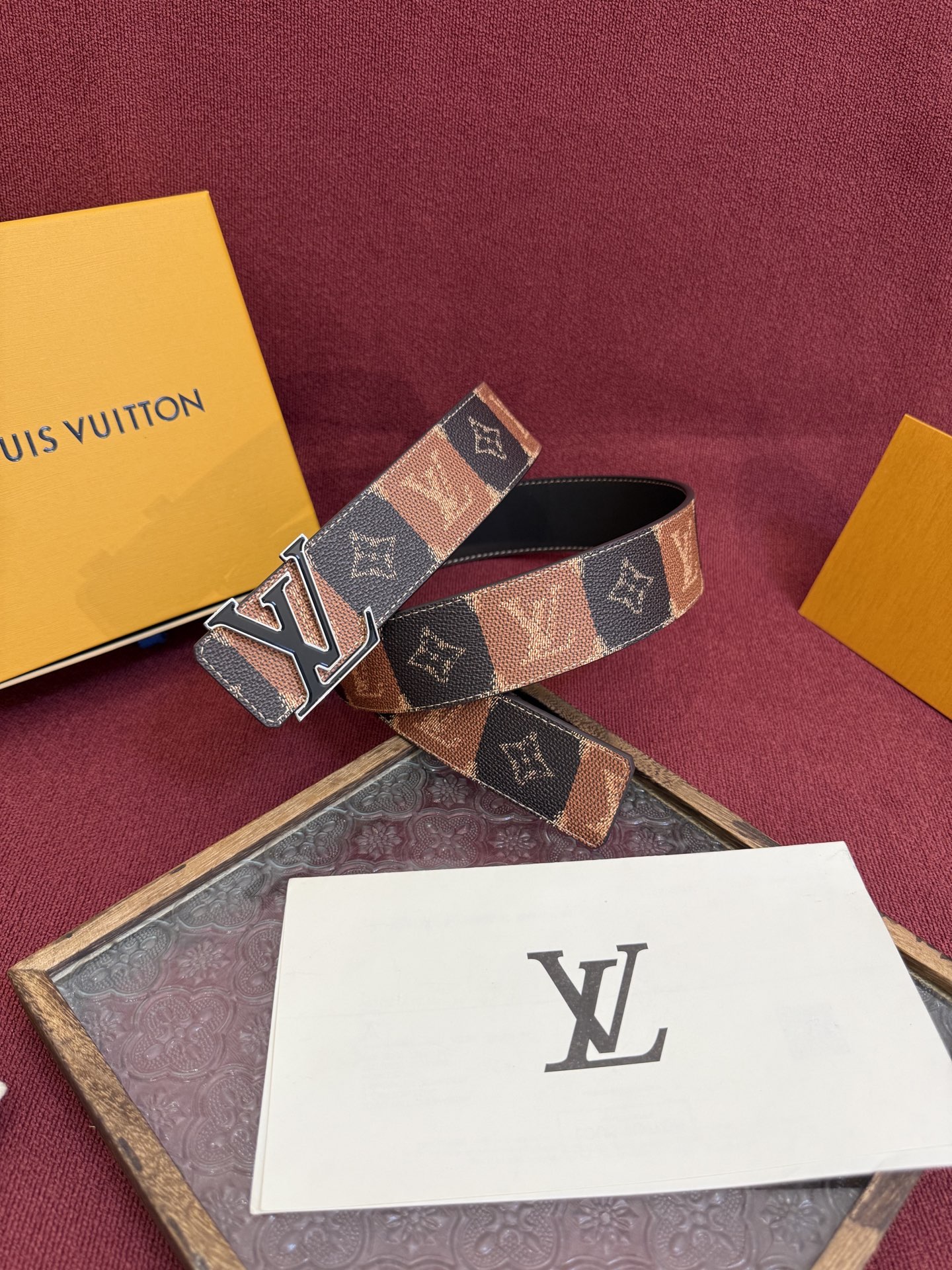 Louis Vuitton Initiales College Monogram Heritage 40mm Reversible Belt 1 i1758990818845 1234 0 3