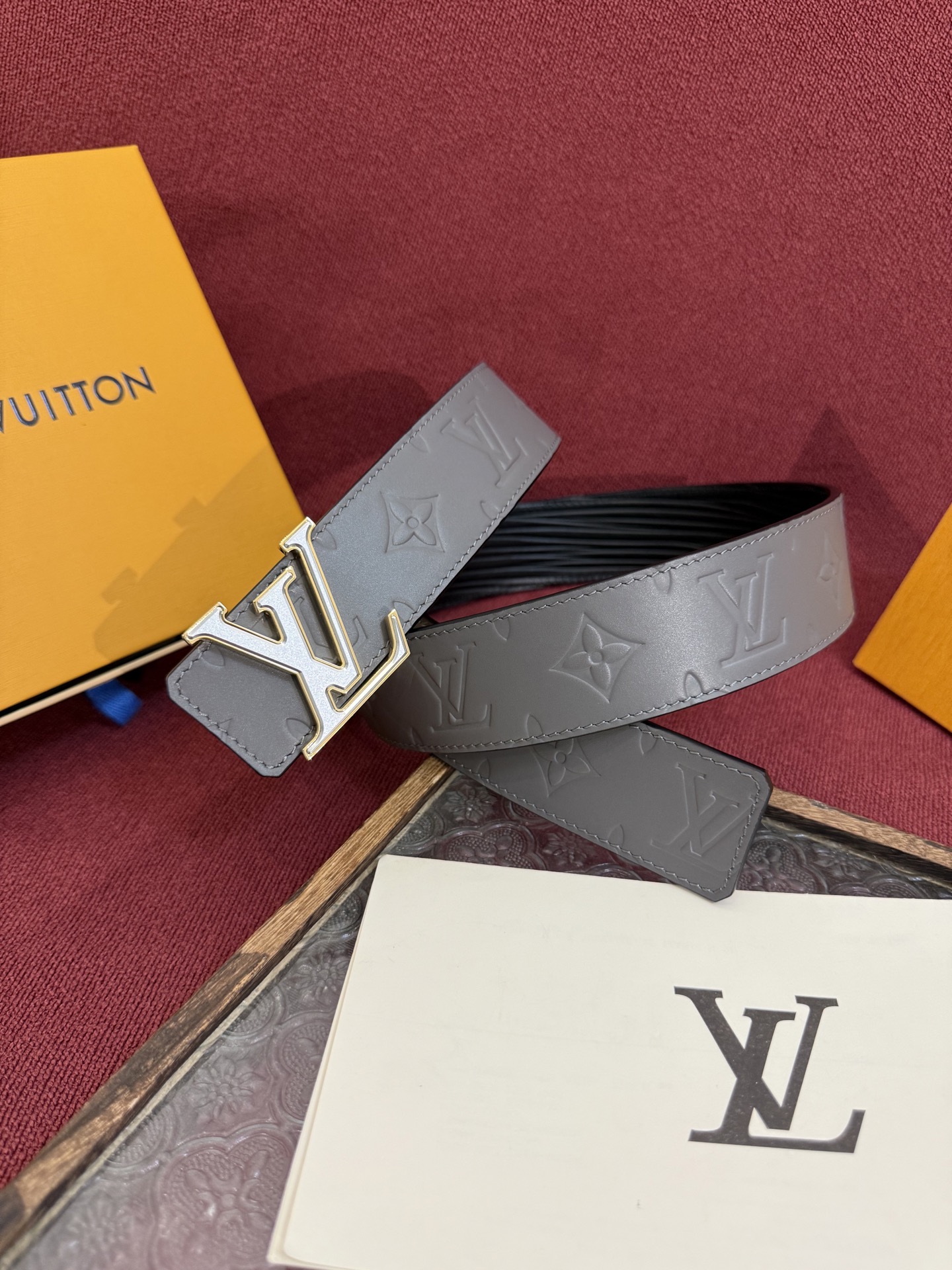 Louis Vuitton Dimension 4.0 Reversible Belt with Monogram and LV Buckle