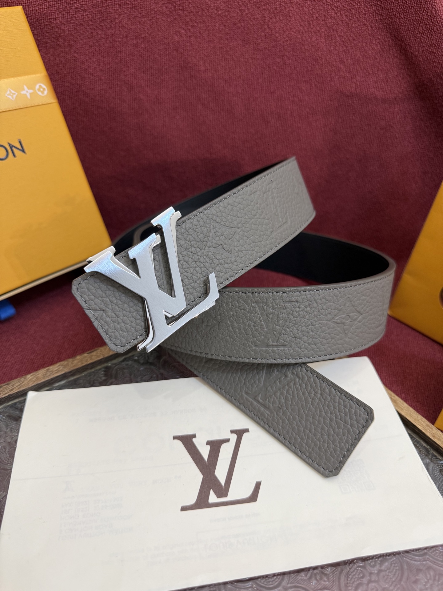 Ремень Louis Vuitton Dimension Drift