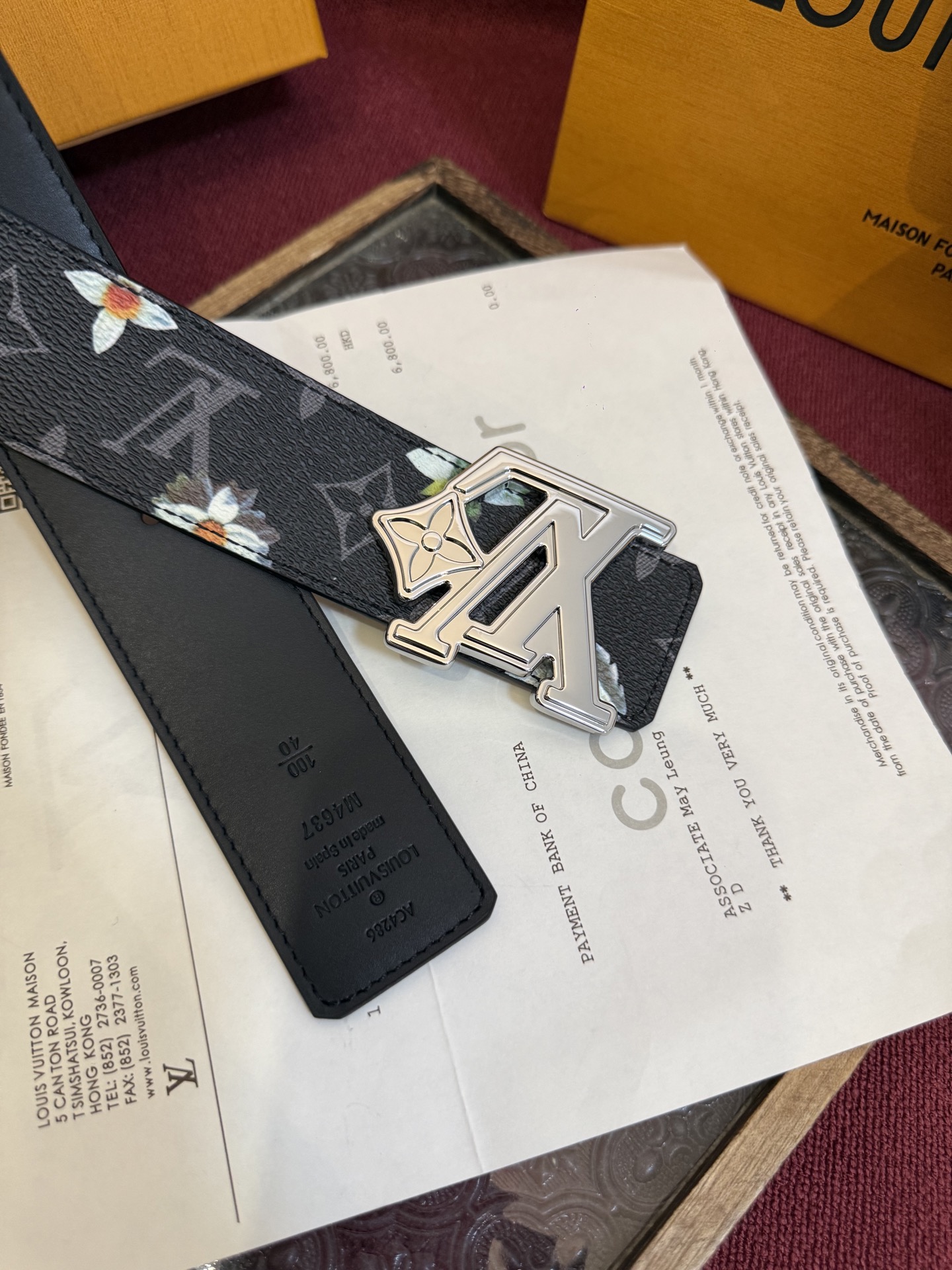 LV Initiales Monogram Flower 双面腰带以 Monogram 印花和撞色花卉焕