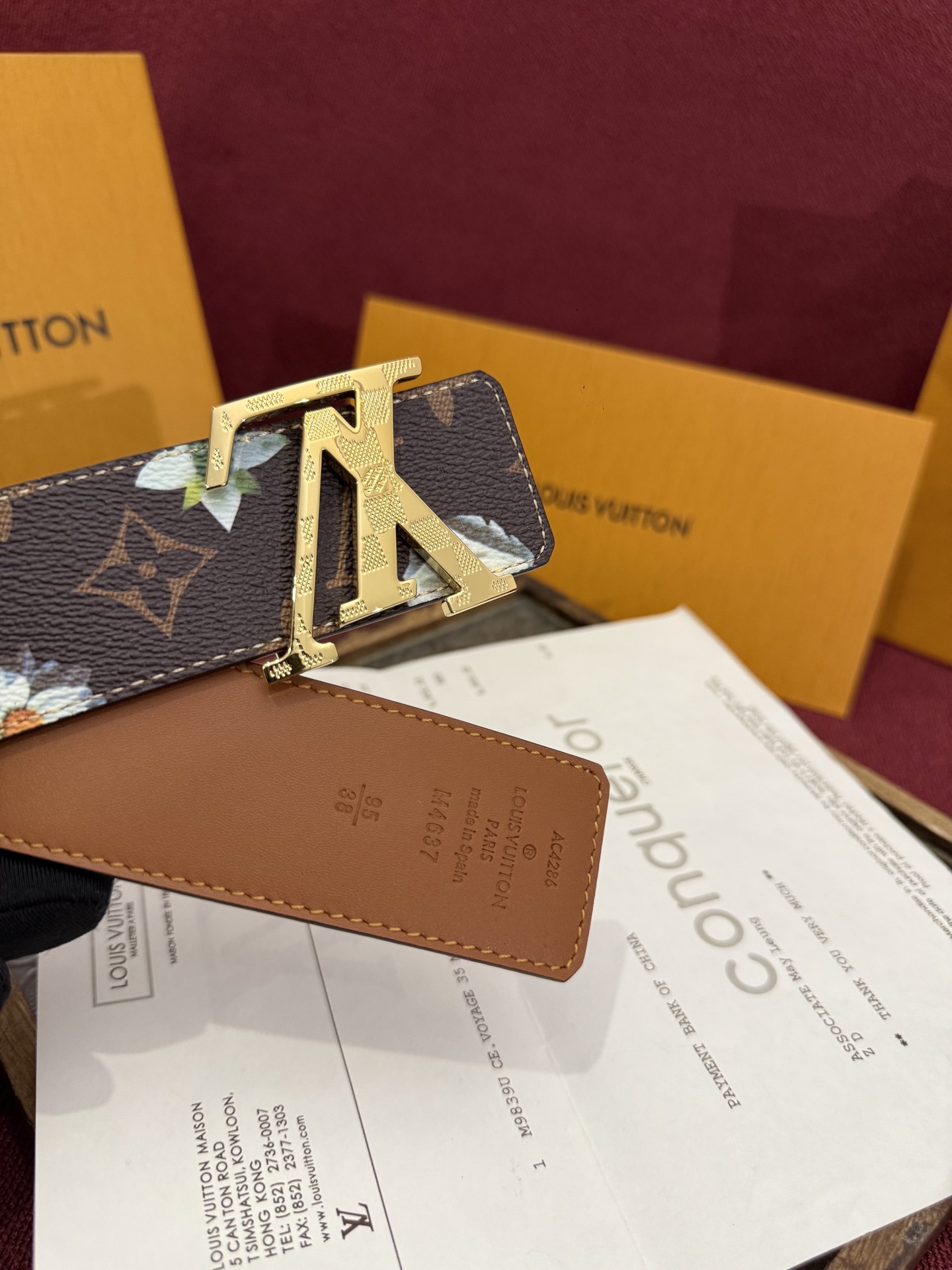 LV Initiales Monogram Flower 双面腰带以 Monogram 印花和撞色花卉焕