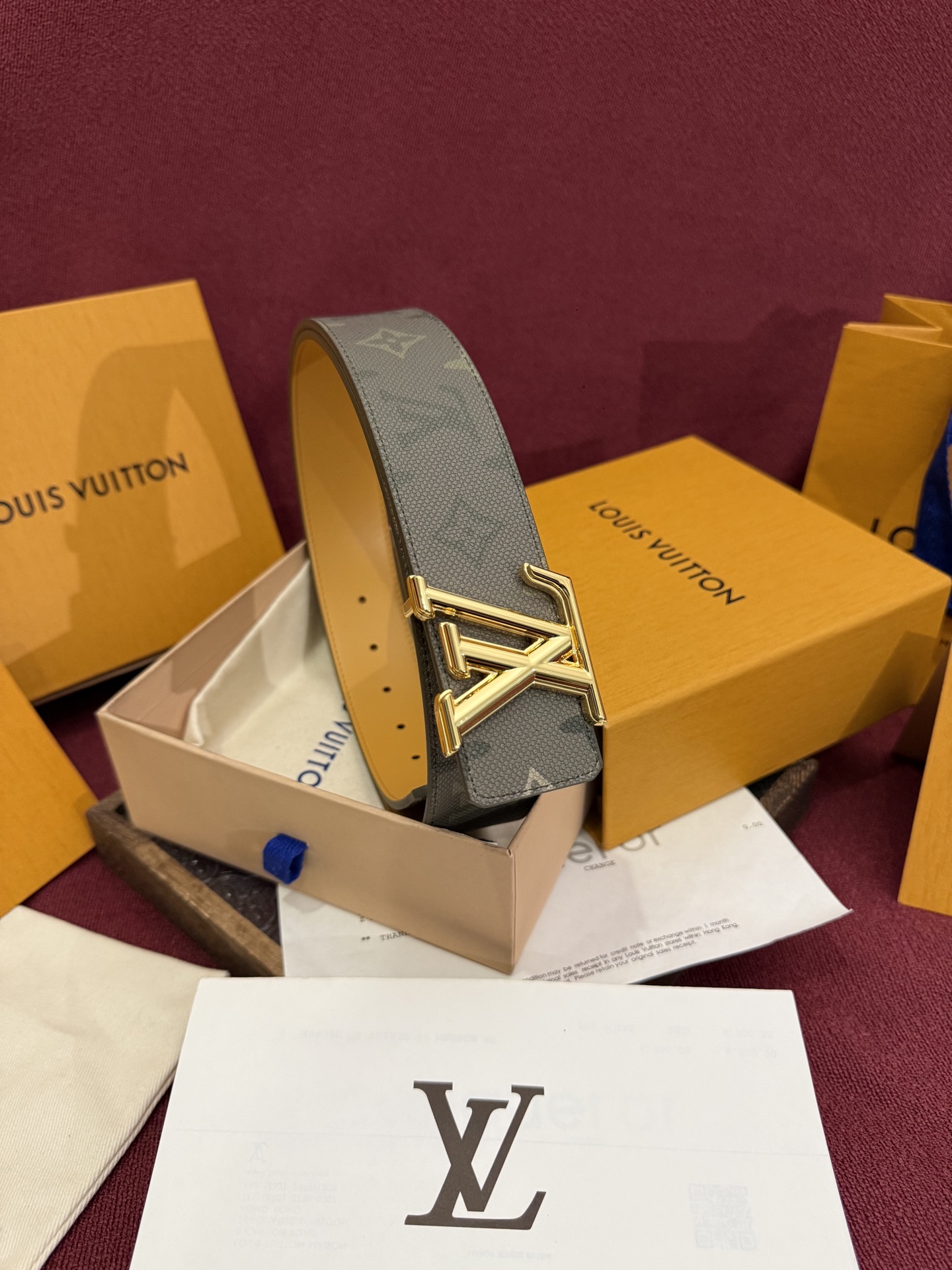 Monogram SurPlus涂层帆布表带，LV Initials Monogram SurPlus 