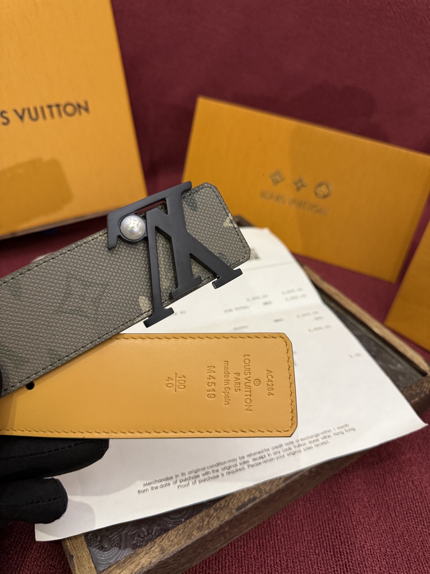 Monogram SurPlus涂层帆布表带，LV Initials Monogram SurPlus 