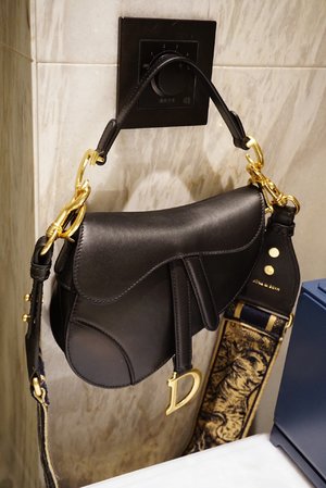 Dior Saddle mirror quality Saddle Bags Black