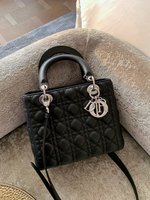 Dior Lady Handbags Crossbody & Shoulder Bags First Copy
 Black