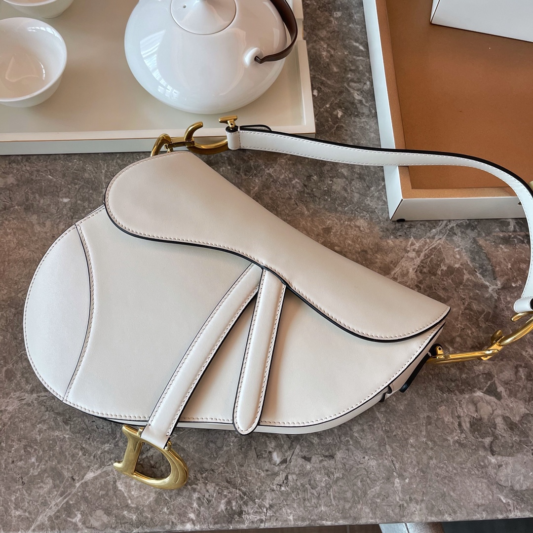 Dior Saddle Saddle Bags White Cowhide