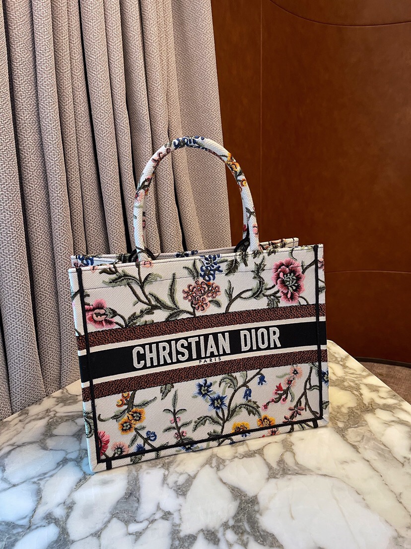 Dior Book Tote spiegelkwaliteit
 Tassen handtassen Tote Tas Wit