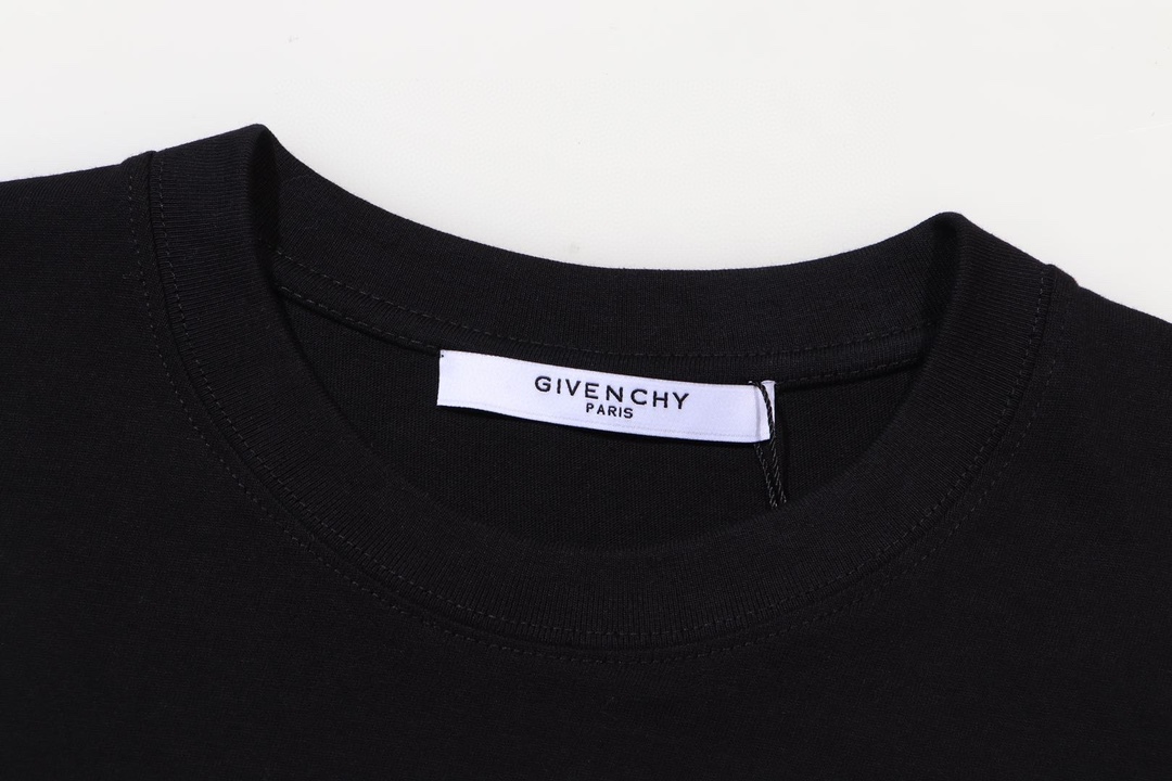 Givenchy/纪梵希24ss 模糊大G四宫格短袖T恤