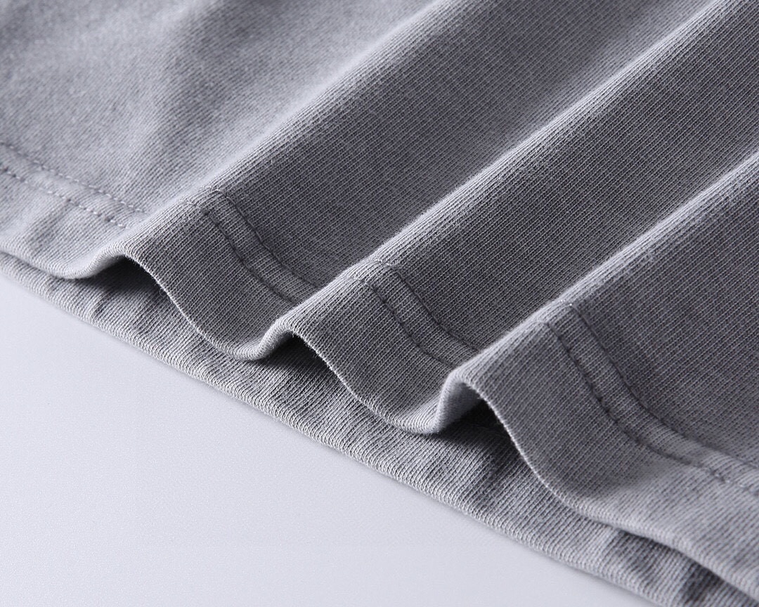 Gucci/古驰25ss 双G涂鸦泼墨水洗做旧短袖T恤