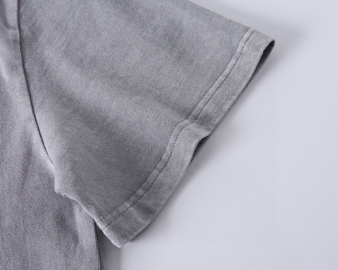 Gucci/古驰 红绿闪电水洗做旧短袖T恤 黑色 灰色