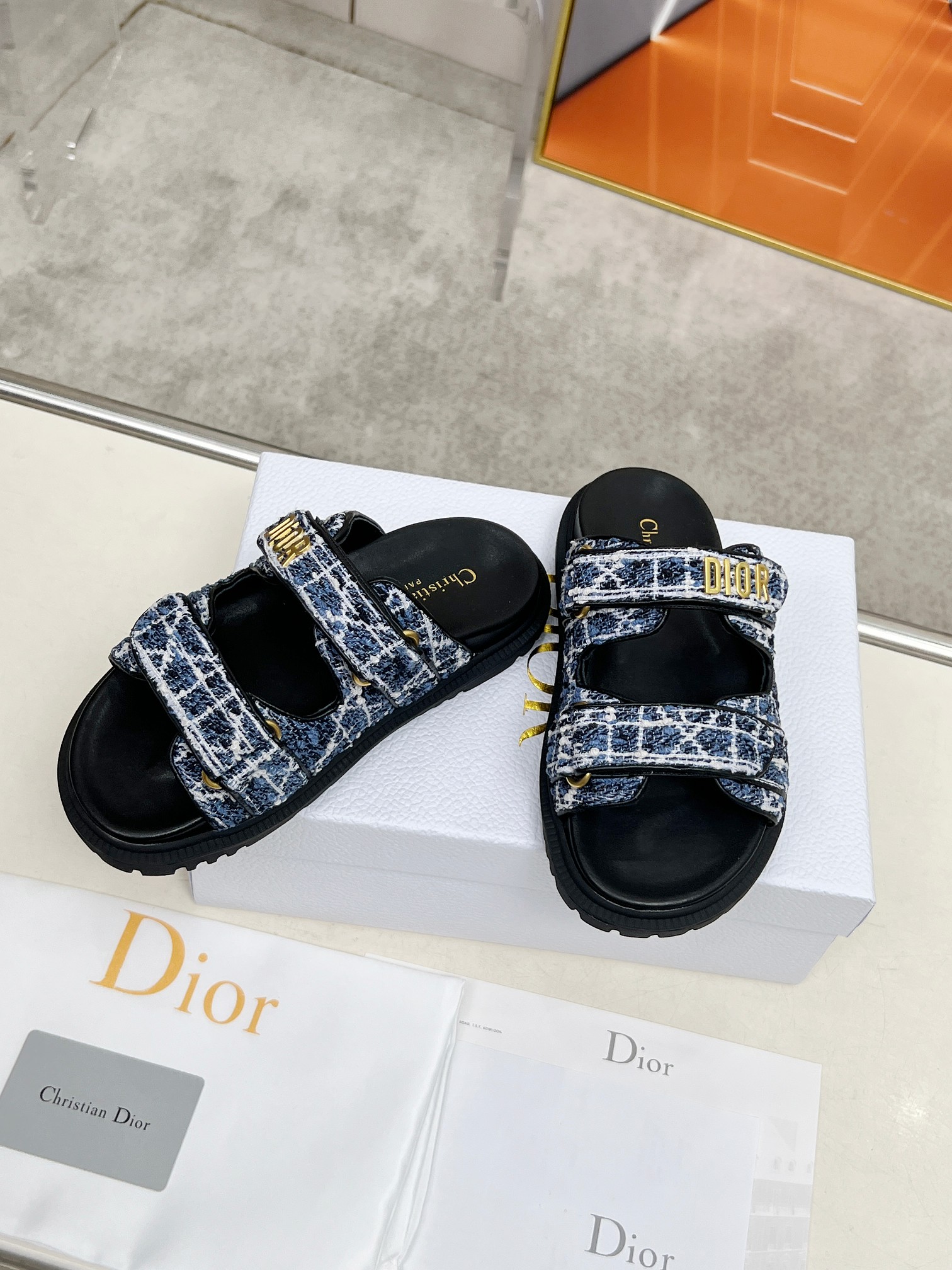 Dior Women's Dway Denim Slide Sandal Comfortable Flat Sandals 5 a1743342026961 6100