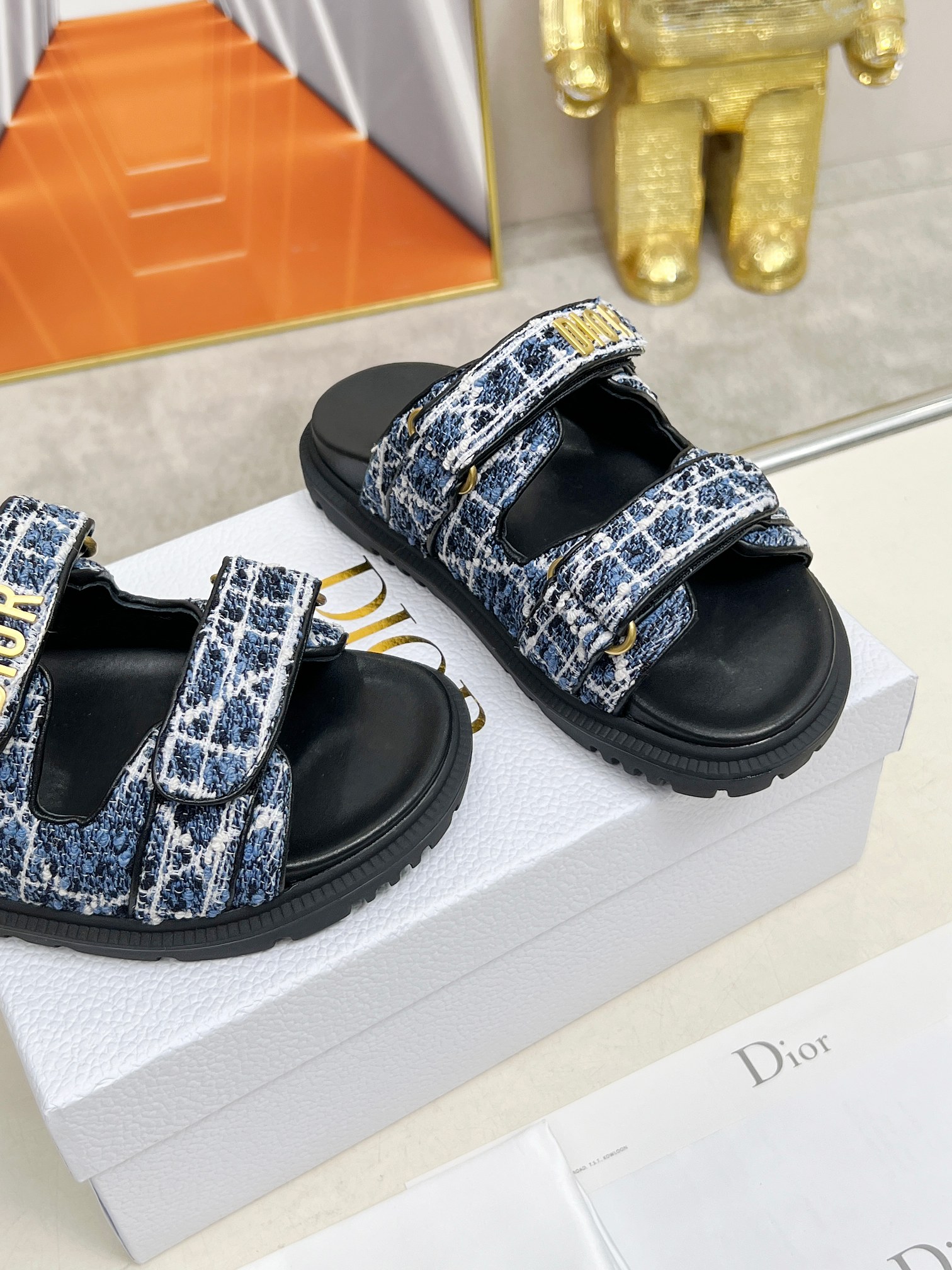 Dior Women's Dway Denim Slide Sandal Comfortable Flat Sandals 6 a1743342027225 6268