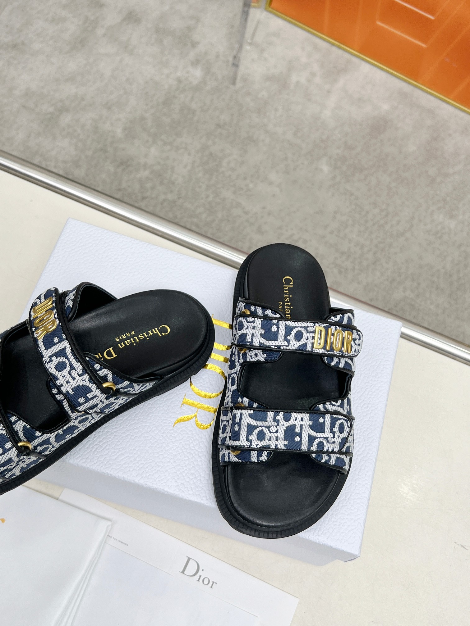 Dior Oblique Motif Thick Sole Sandals | Comfortable Summer Slides 3 a1744223311259 8341