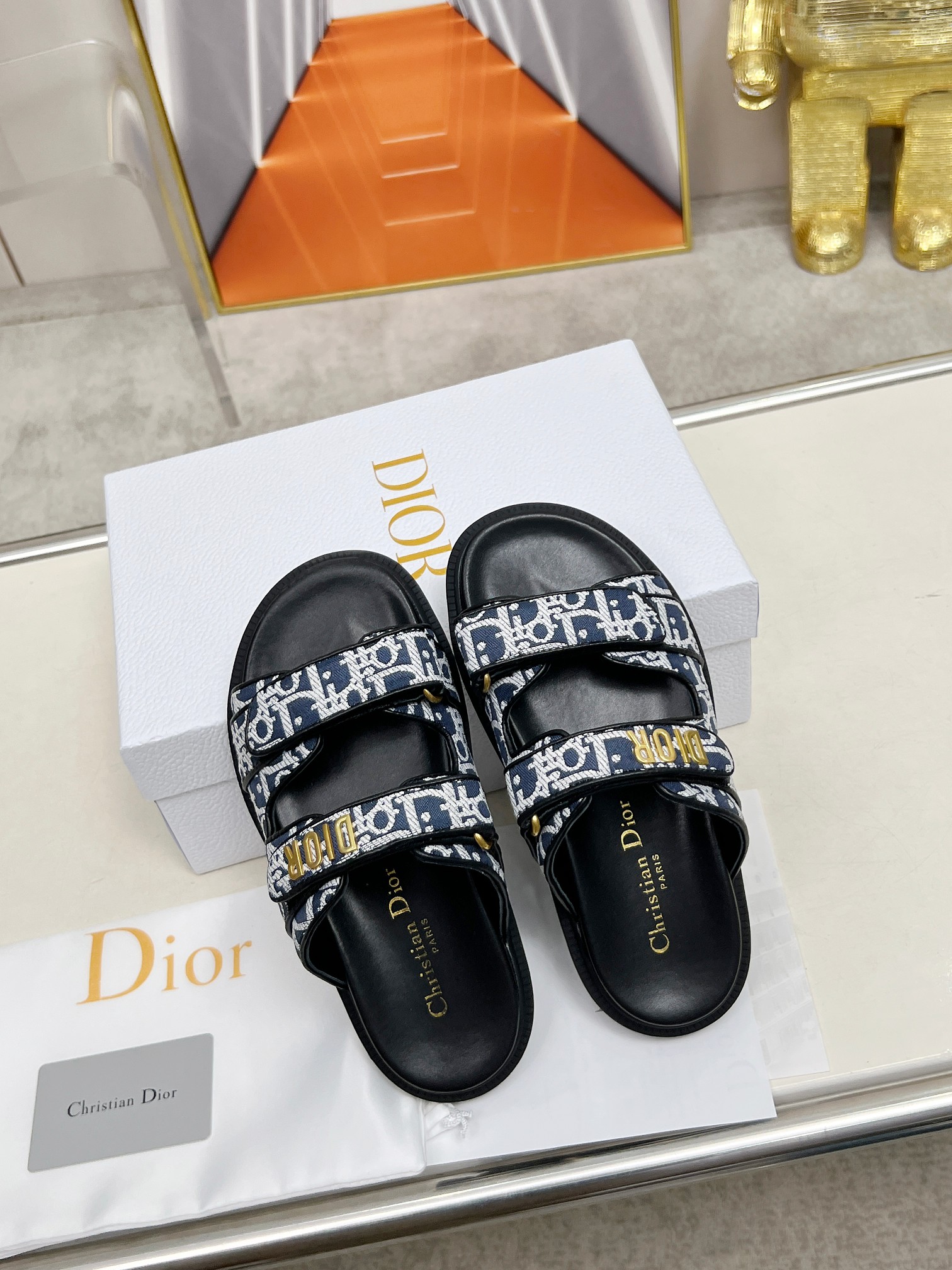 Dior Oblique Motif Thick Sole Sandals | Comfortable Summer Slides 7 a1744223311612 0170