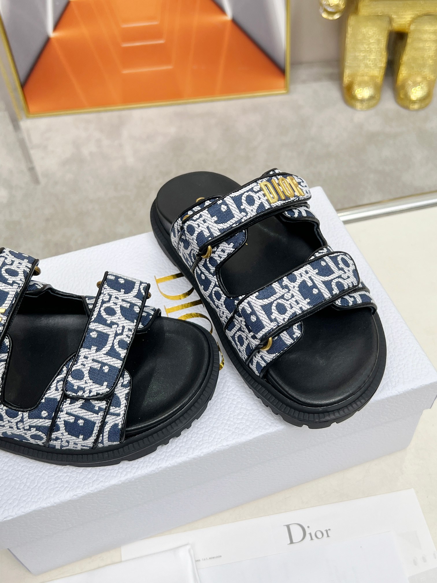 Dior Oblique Motif Thick Sole Sandals | Comfortable Summer Slides 8 a1744223313616 3317