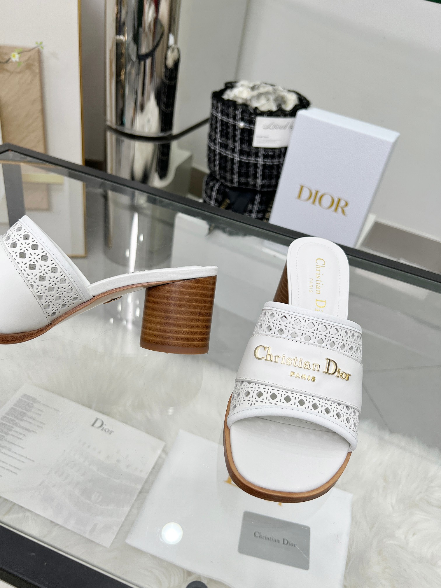Dior D-Lane White Leather Heeled Sandals with Cannage Embroidery 7 a1744308918099 5056