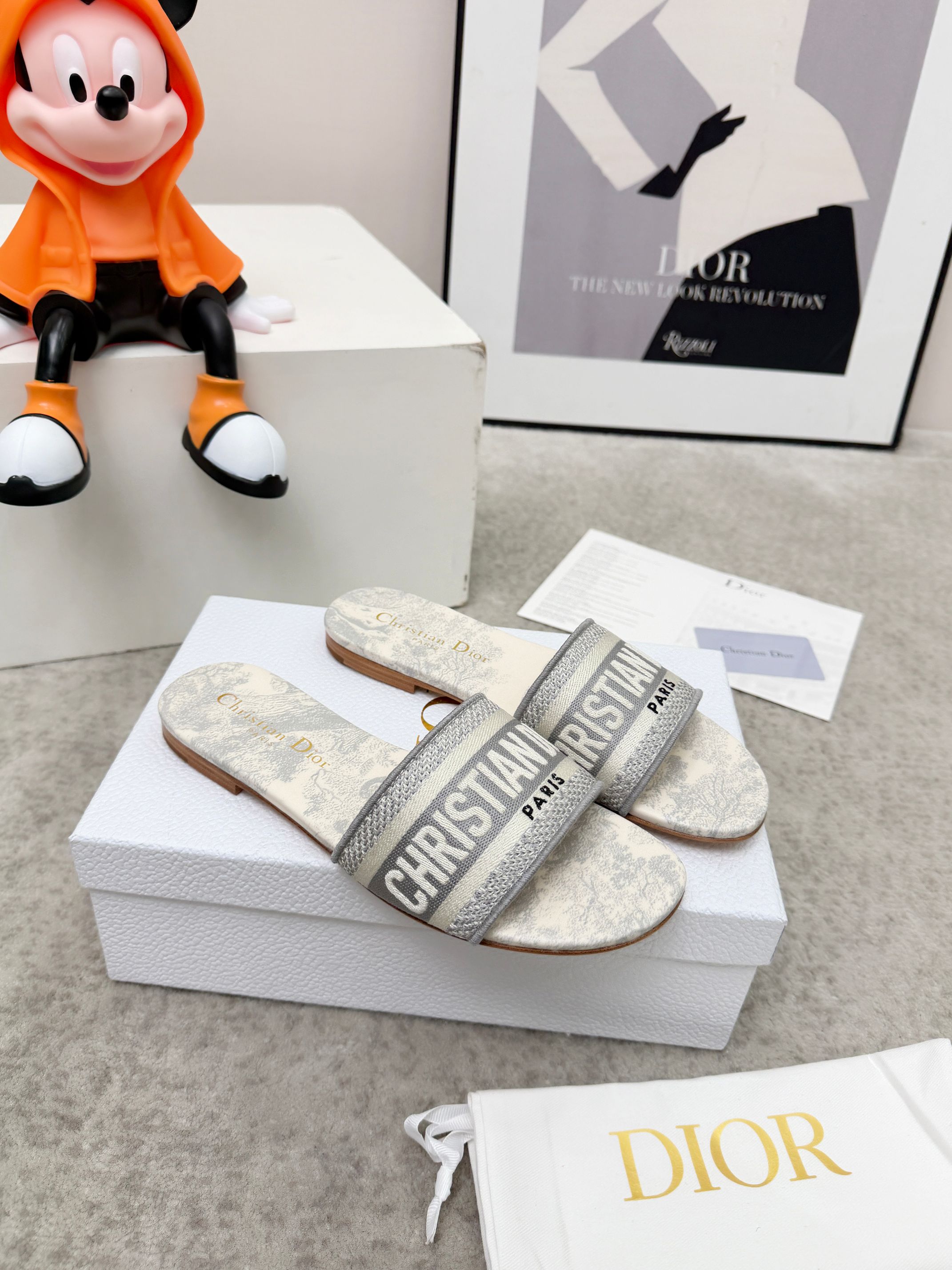 _drd9sYj9TaBHTKYOUaIFDCRV3_NShDp8bvLWAuQ