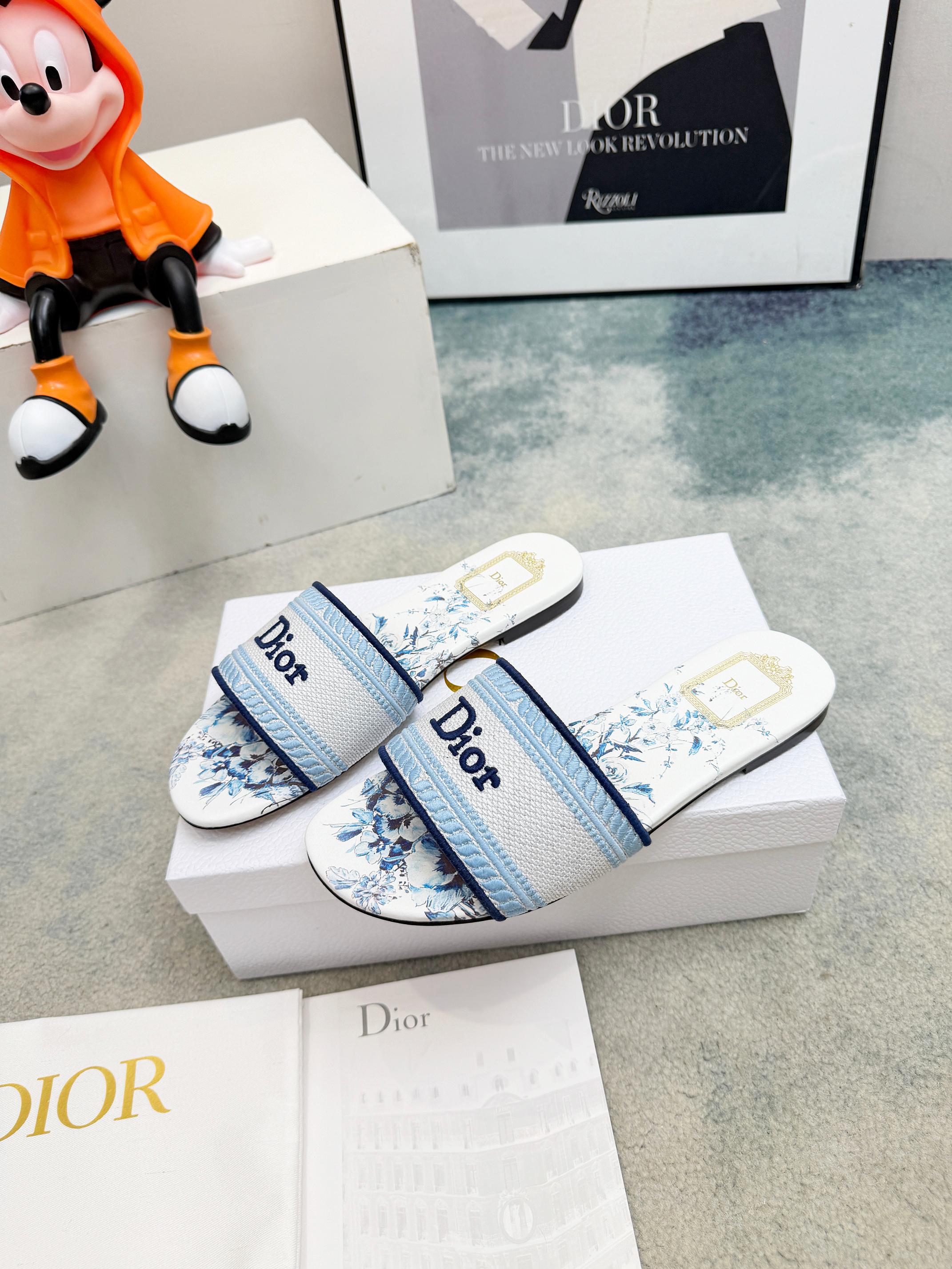 Dior CD•迪奥女士老花刺绣皮底拖鞋升级版