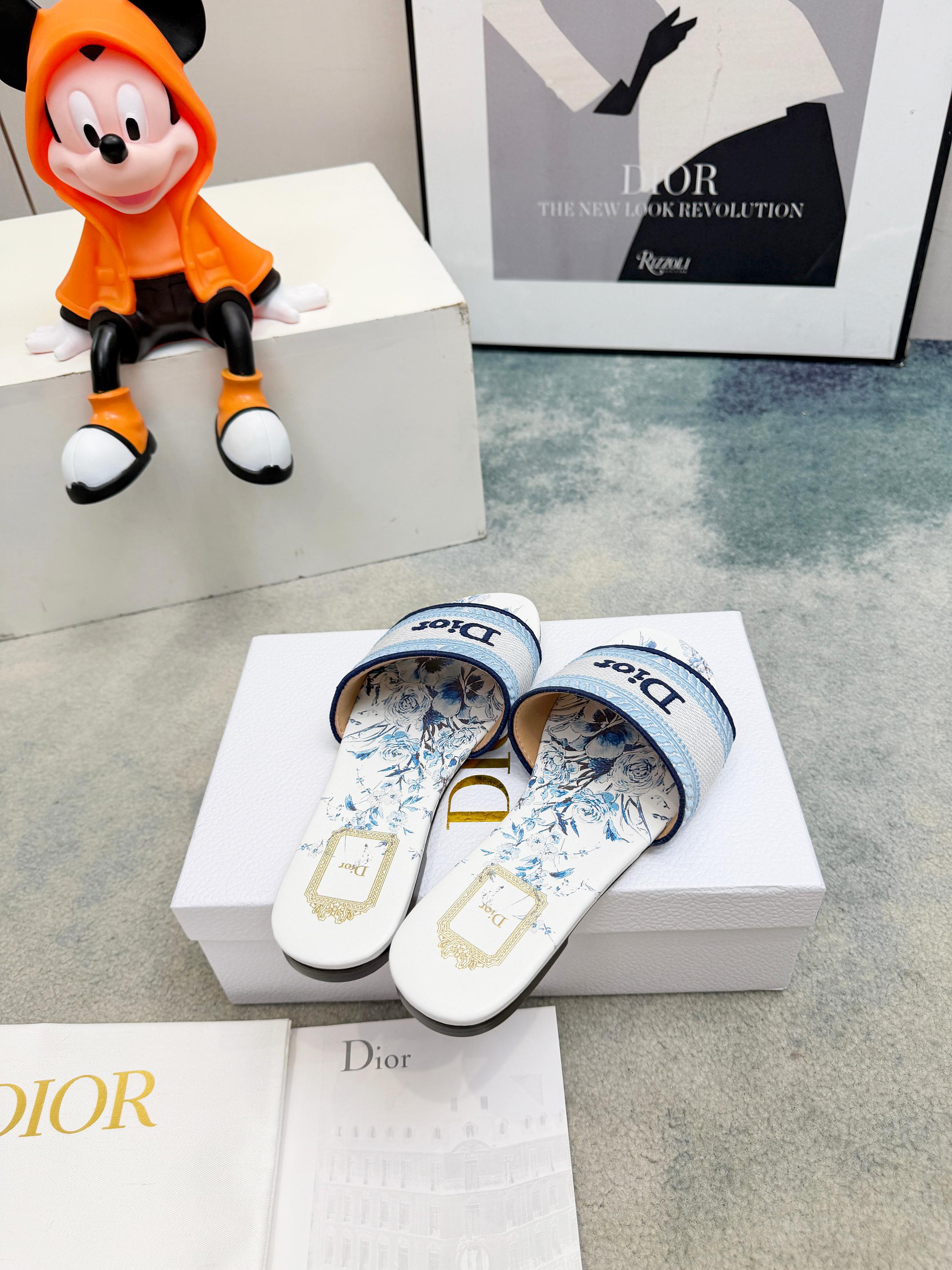 Dior CD•迪奥女士老花刺绣皮底拖鞋升级版