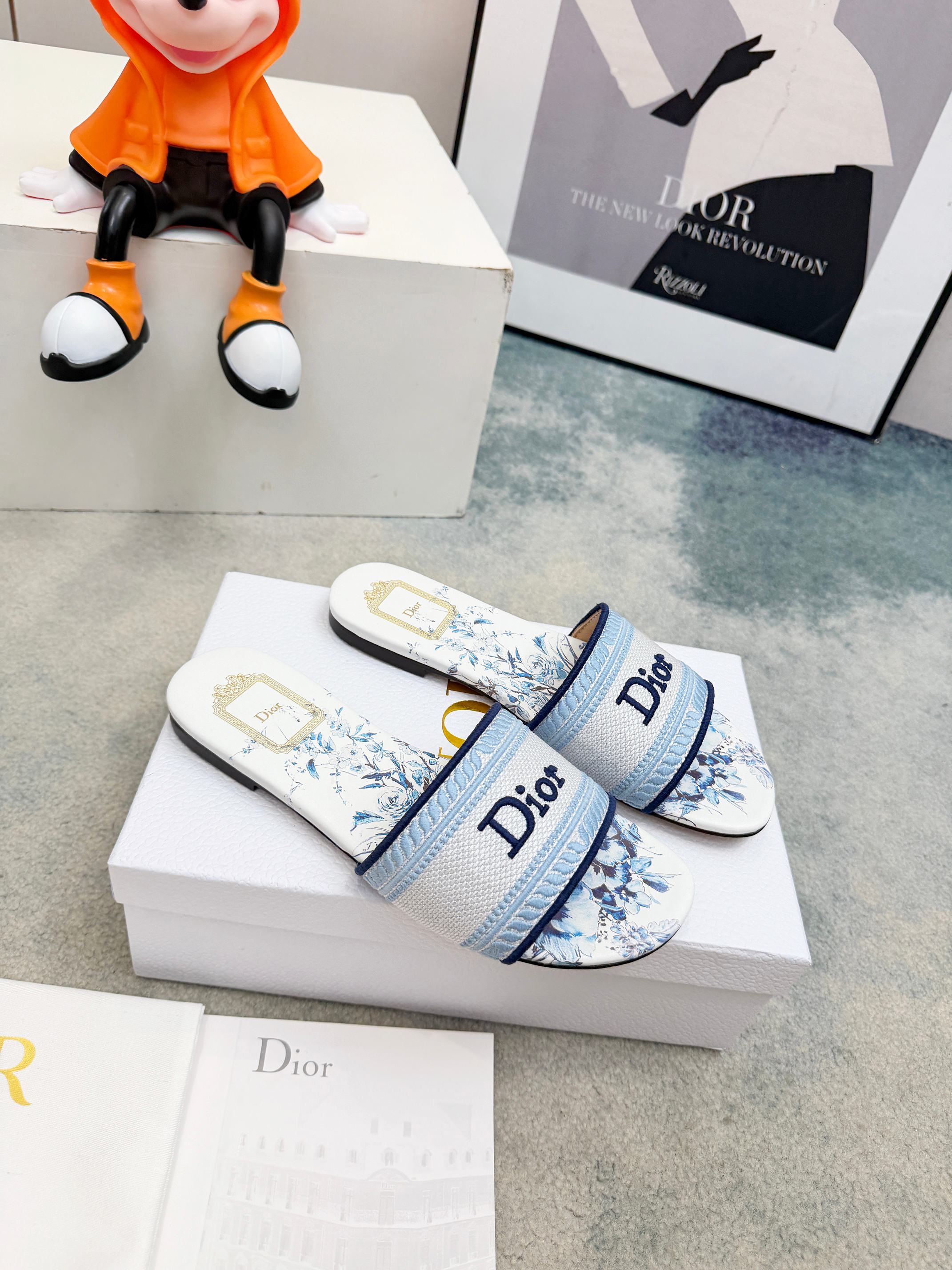 Dior CD•迪奥女士老花刺绣皮底拖鞋升级版