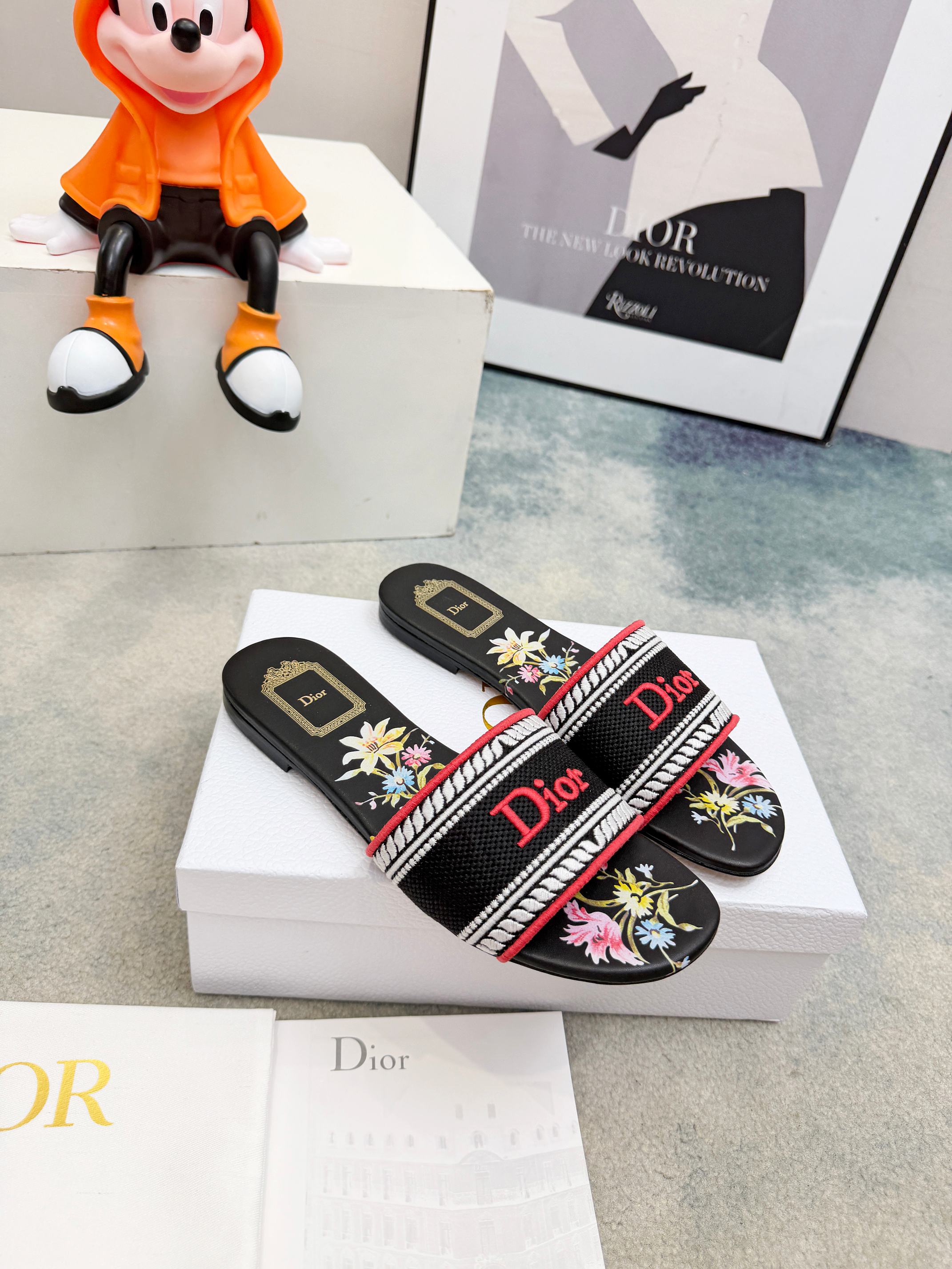 Dior CD•迪奥女士老花刺绣皮底拖鞋升级版