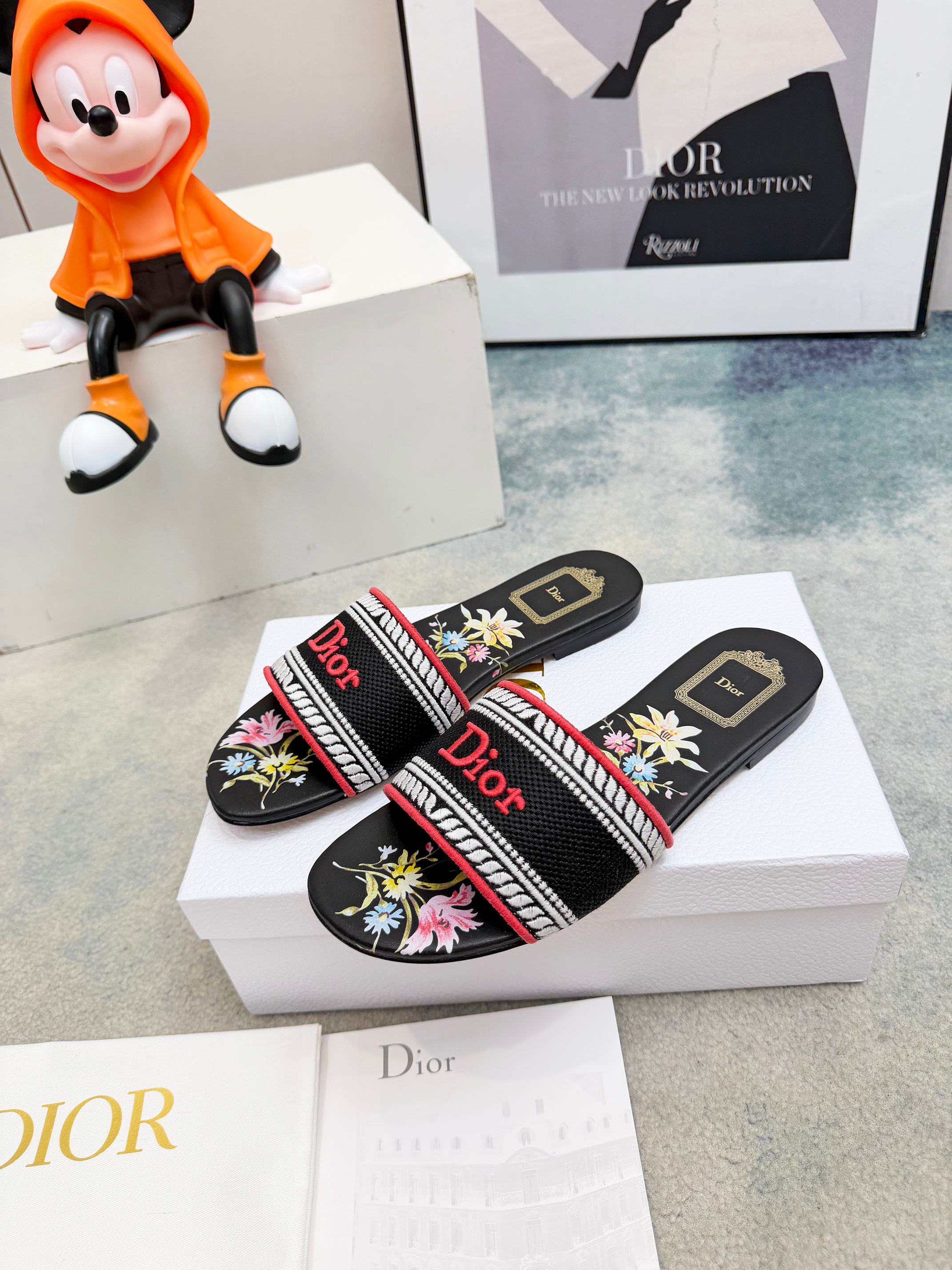 Dior CD•迪奥女士老花刺绣皮底拖鞋升级版