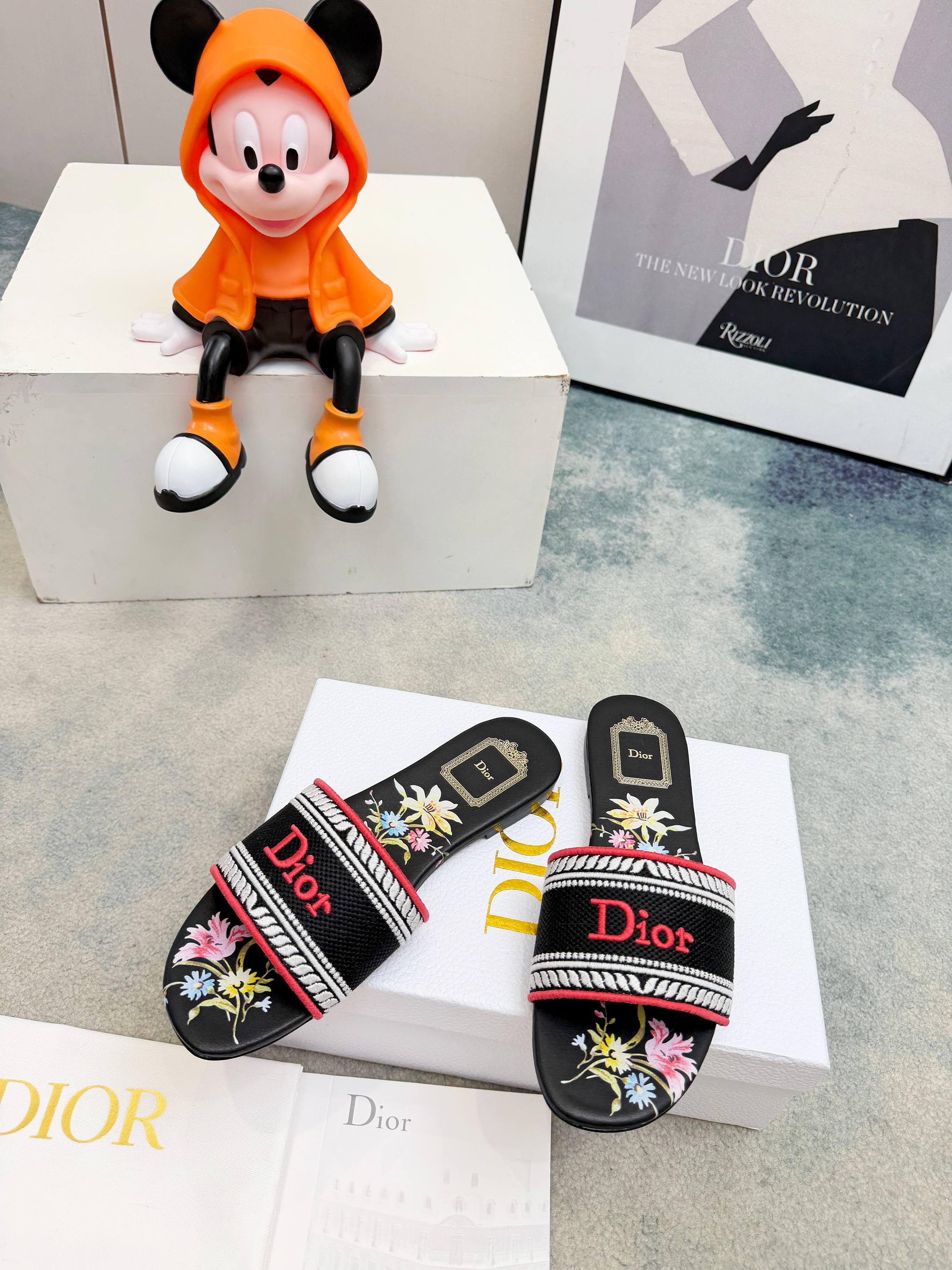 Dior CD•迪奥女士老花刺绣皮底拖鞋升级版