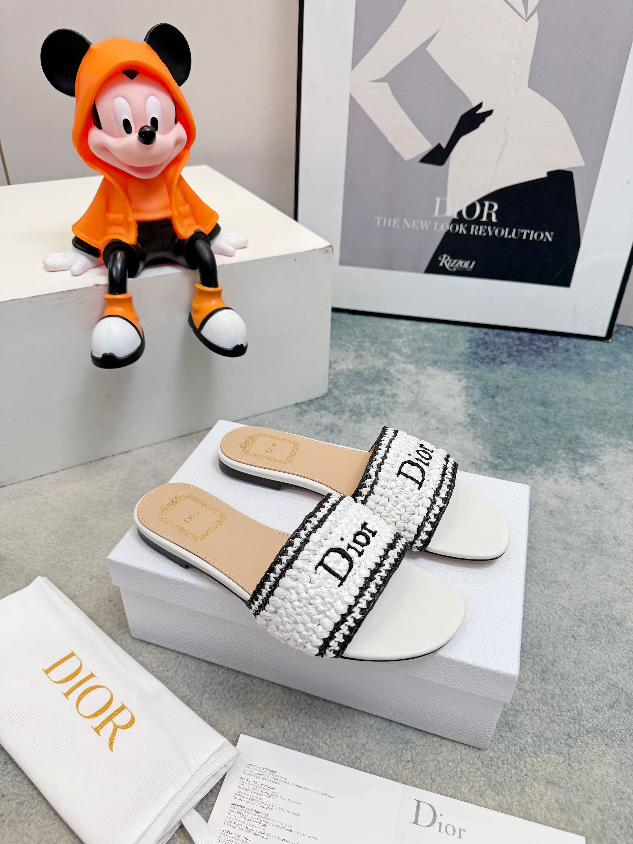 Dior Slides