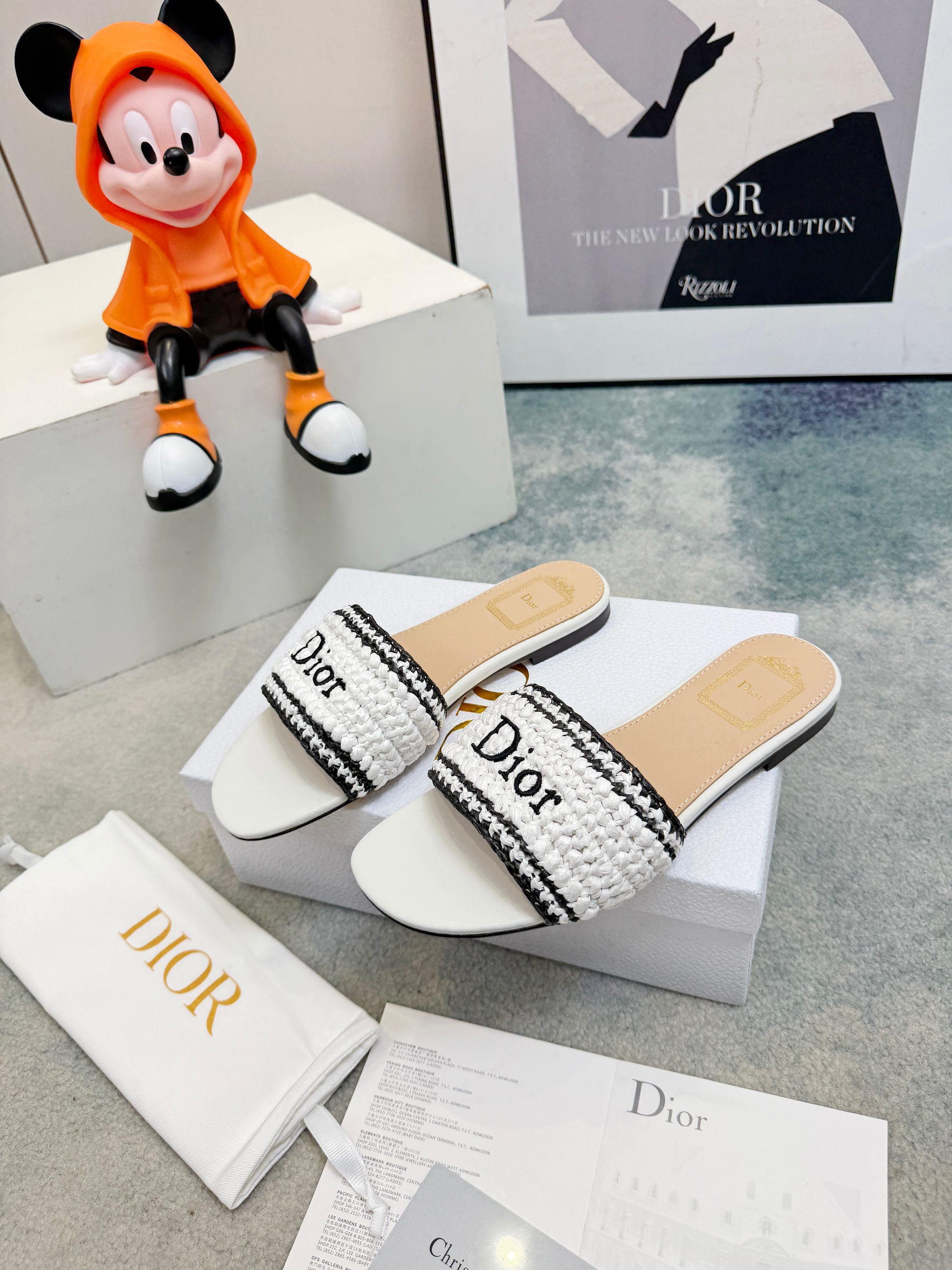 Dior Slides