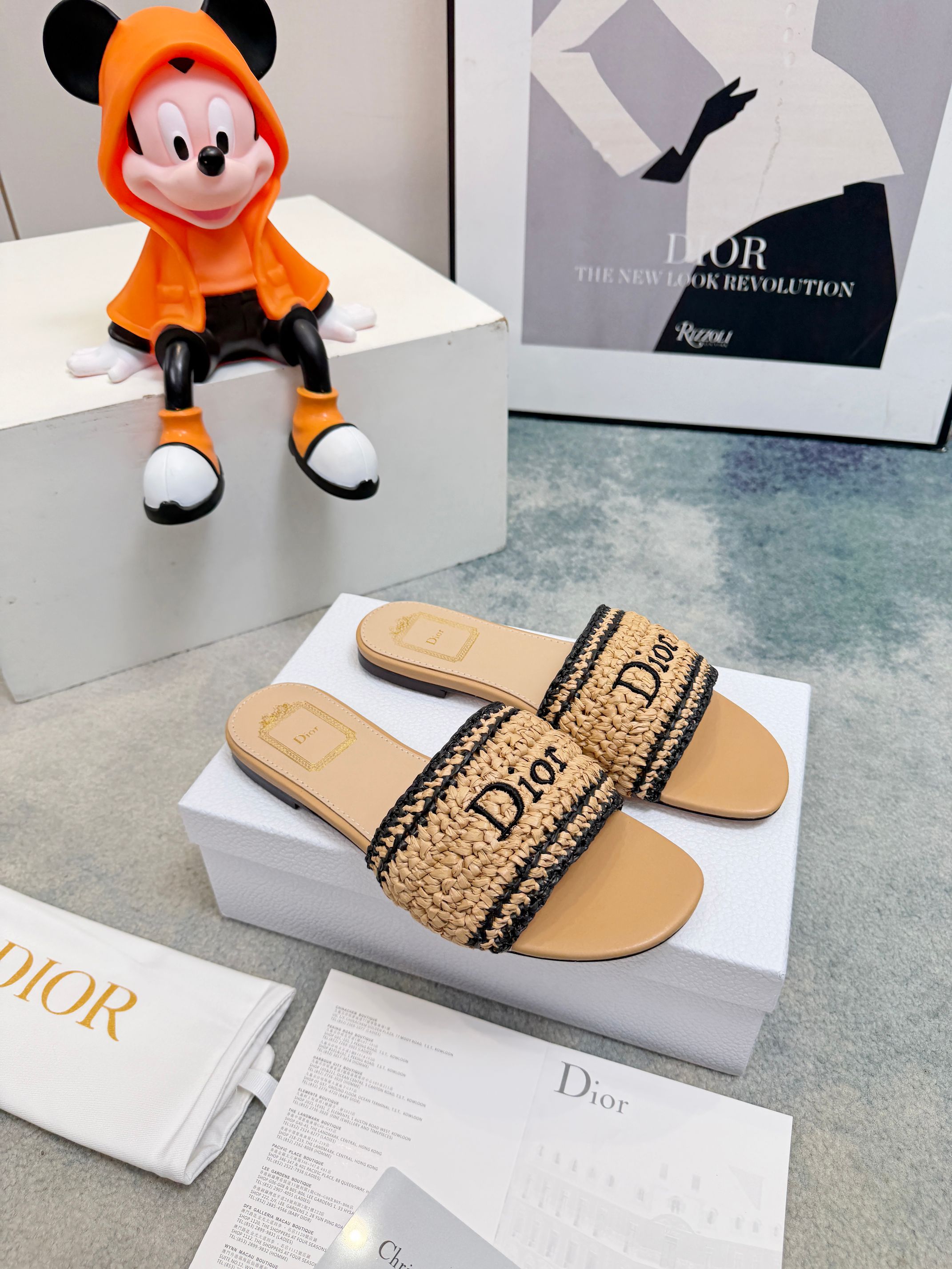 Dior Slides
