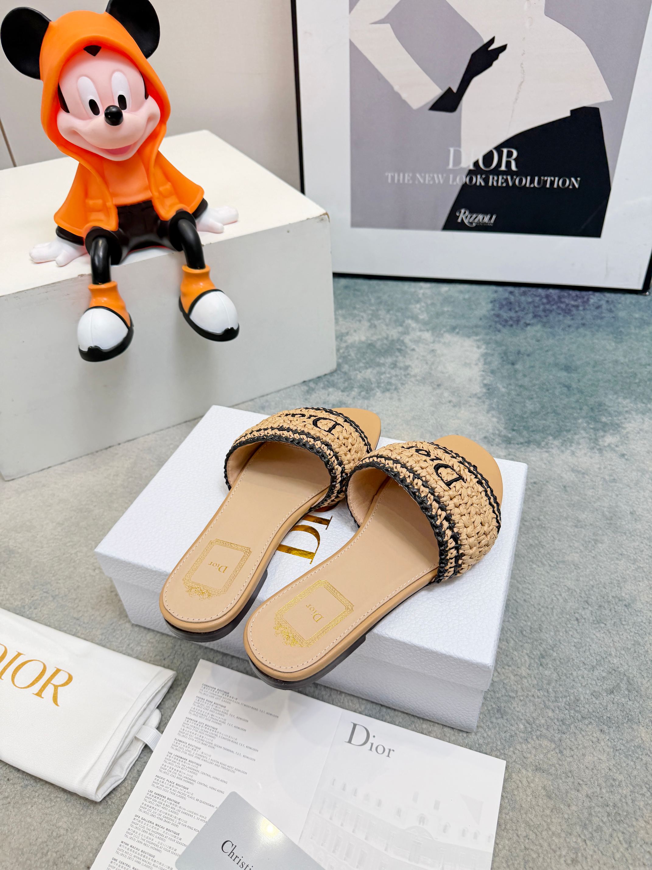 Dior Slides
