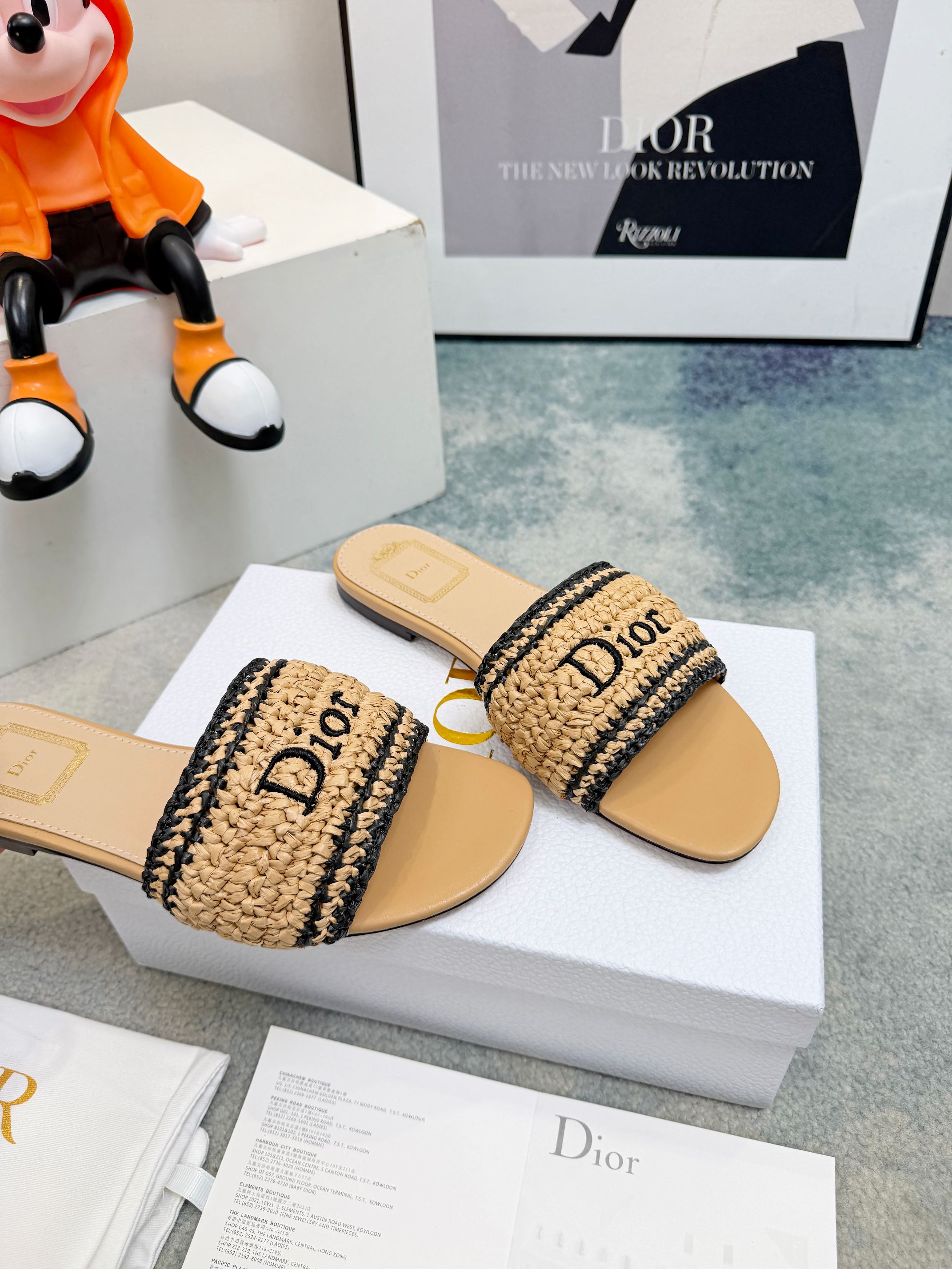 Dior Slides