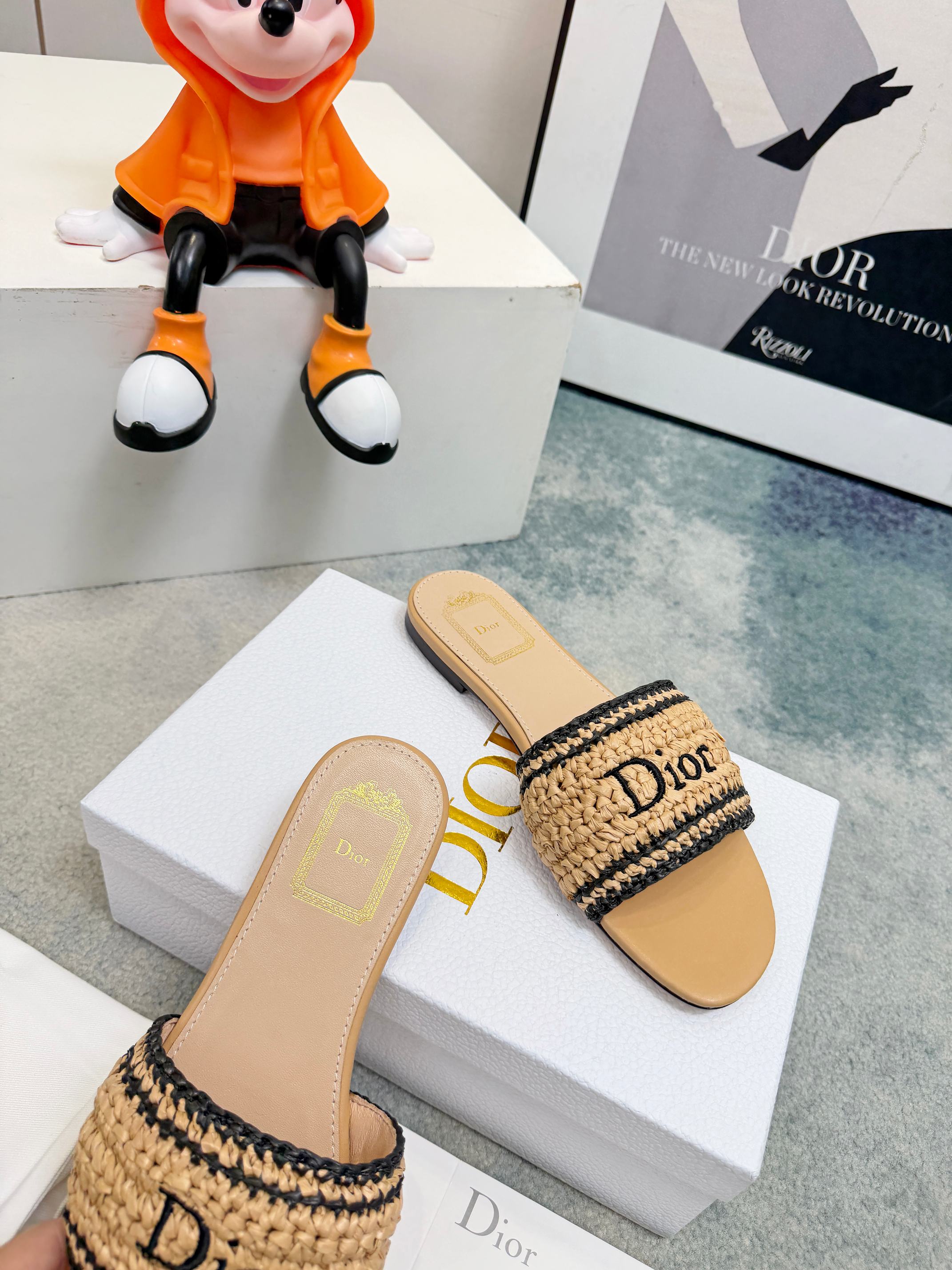 Dior Slides