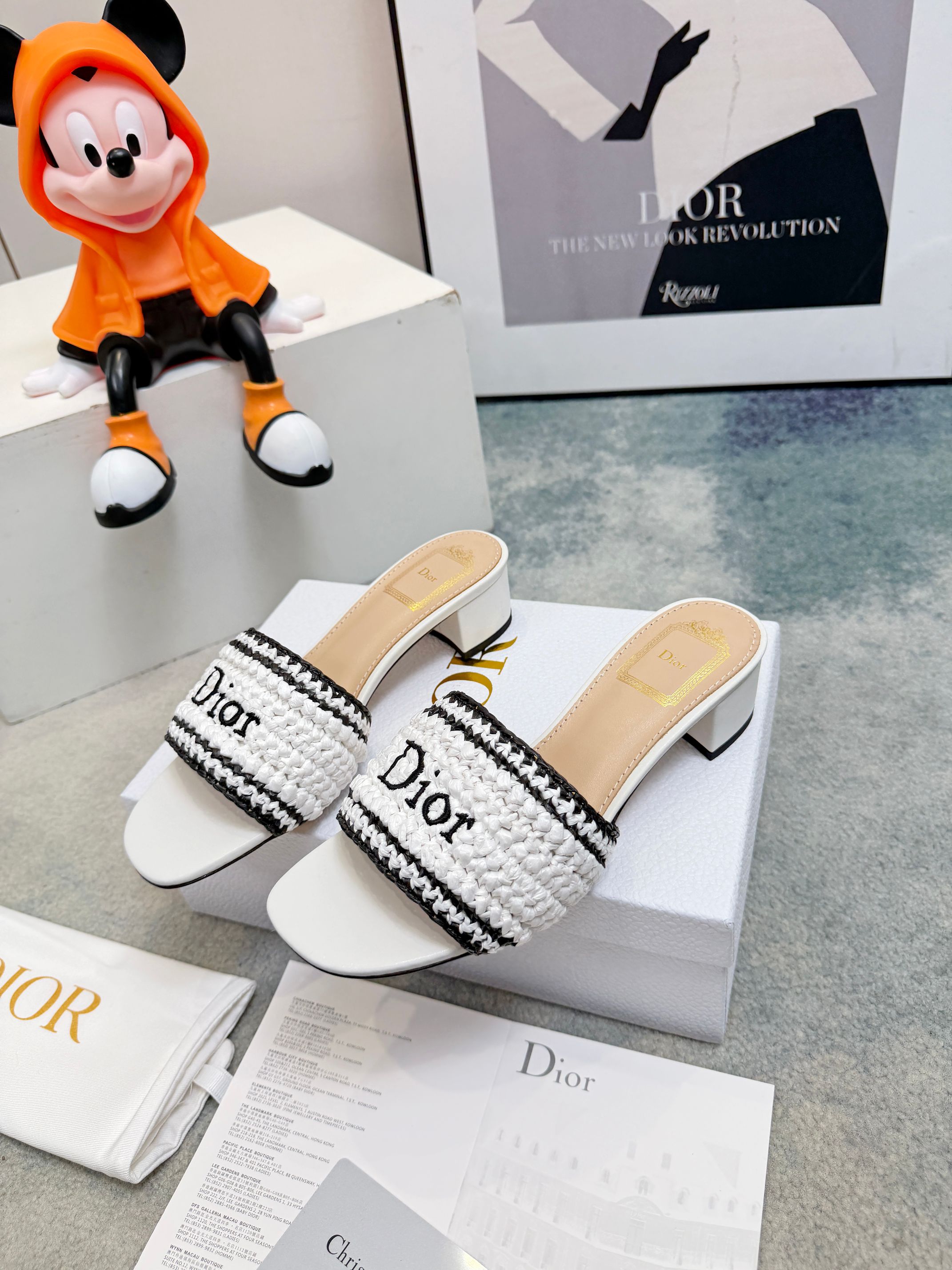 Dior Slides