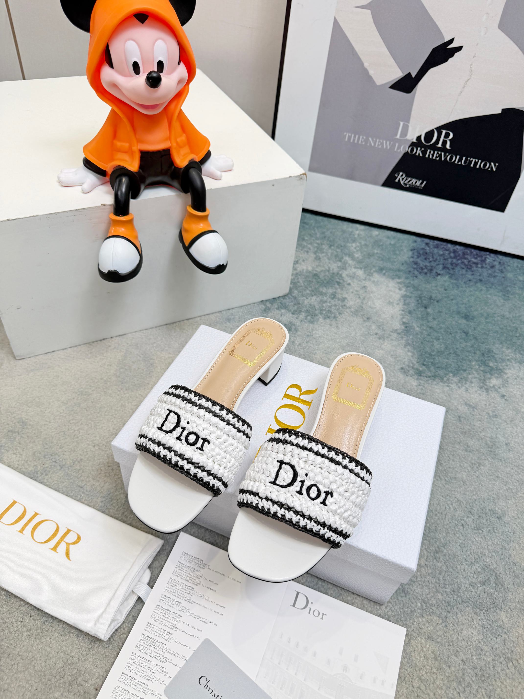 Dior Slides