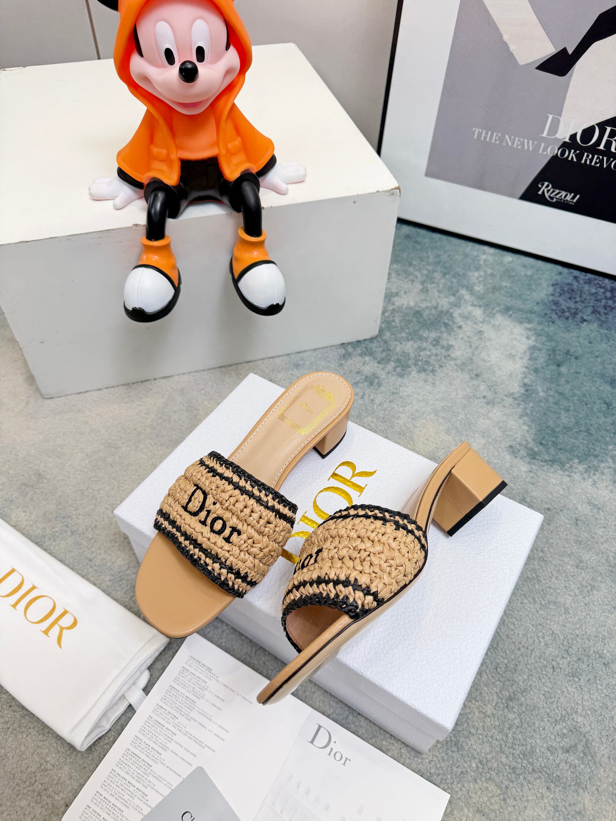 Dior Slides