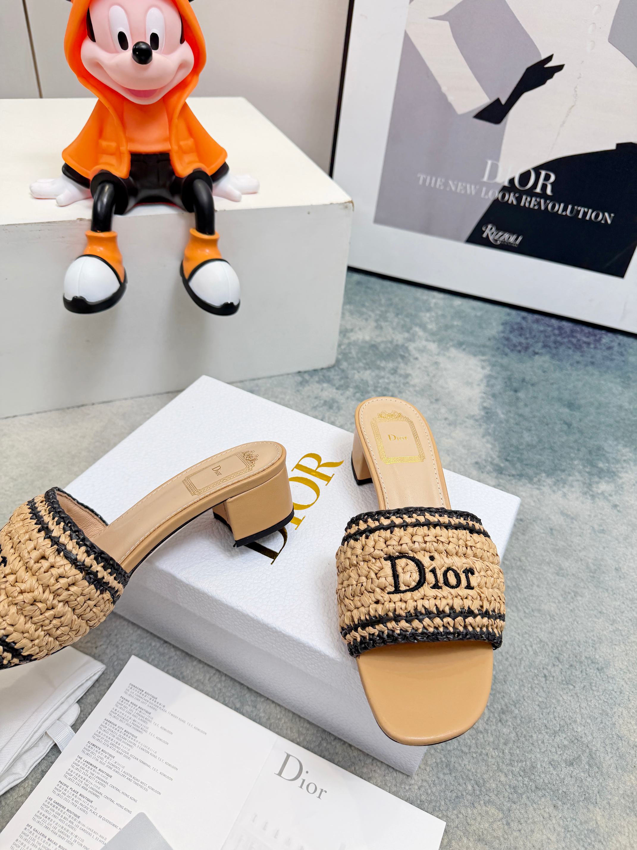 Dior Slides