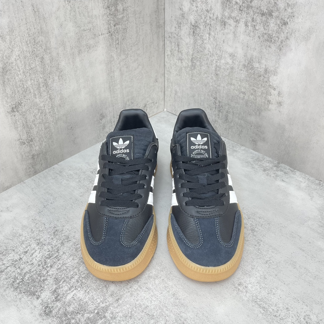 Fashionable Leather and Skin Shoes with Thick EVA Soles in SAMBA Style - 图片 4