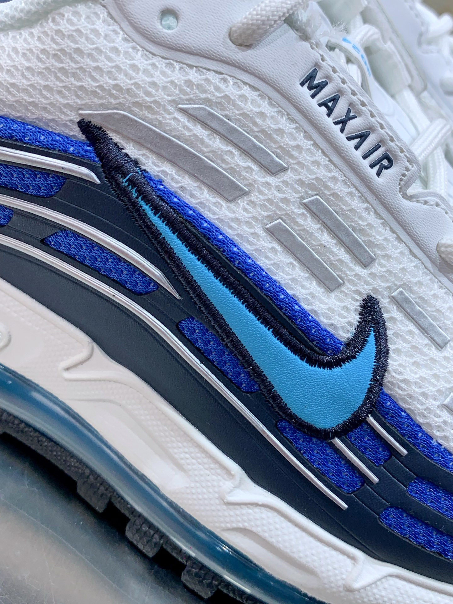 Comme Des Garcons Homme Plus x Nike Air Max TL 2.5 White Blue Sneakers 9 i1741944599446 2451 0 7