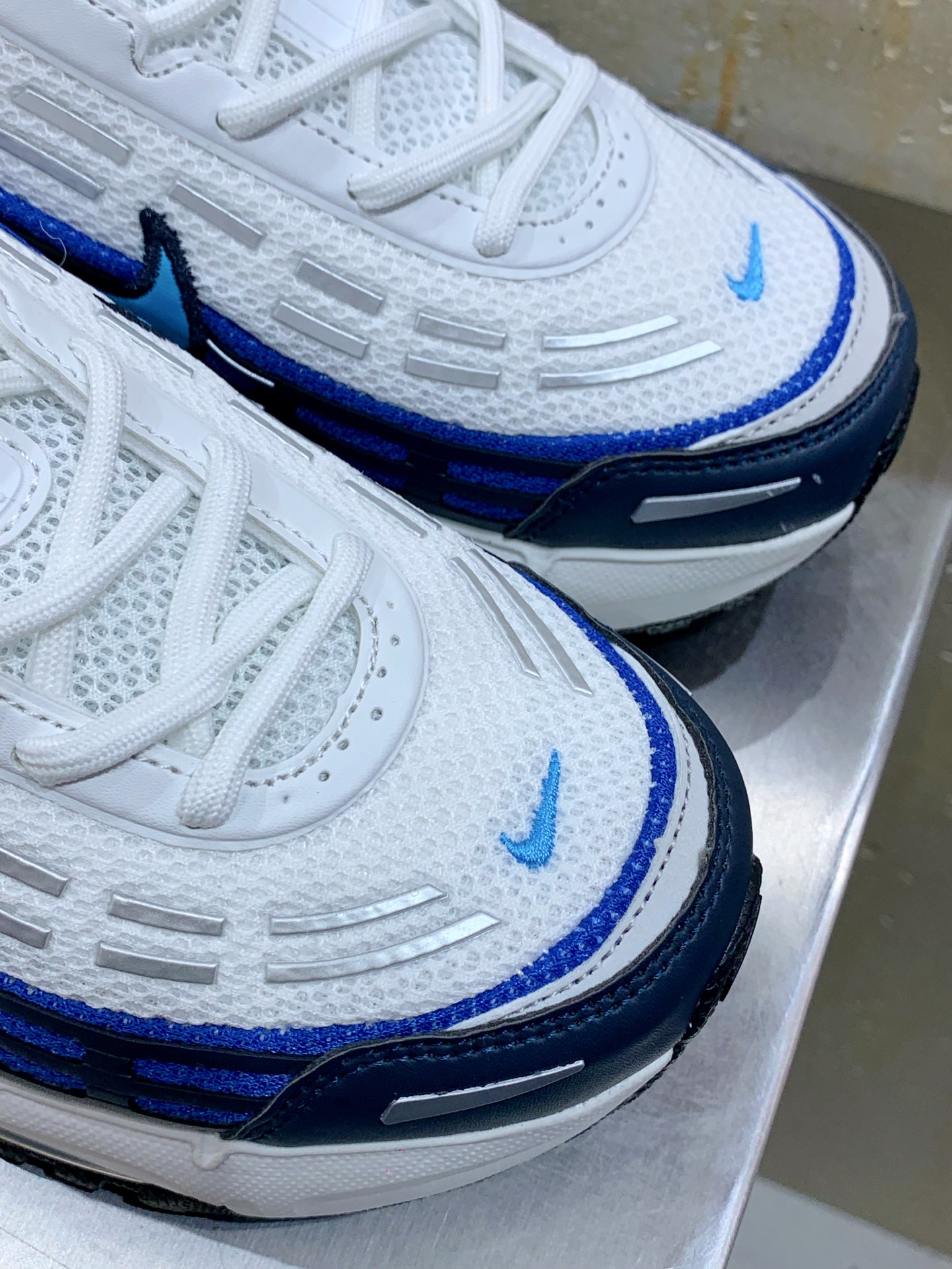 Comme Des Garcons Homme Plus x Nike Air Max TL 2.5 White Blue Sneakers 10 i1741944601061 2509 0 8