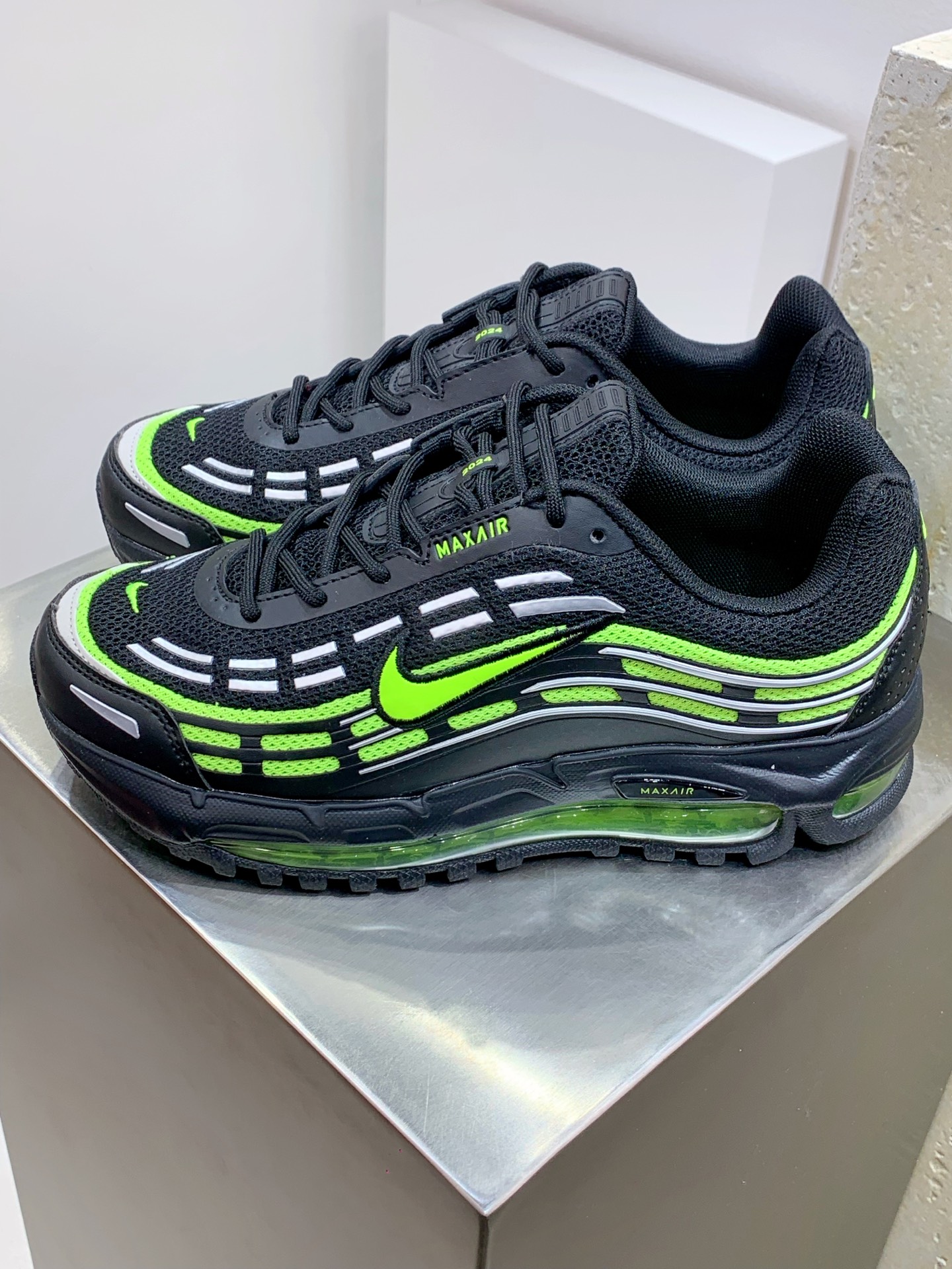 Comme Des Garcons Homme Plus x Nike Air Max TL 2.5 CDG Play Running Shoe